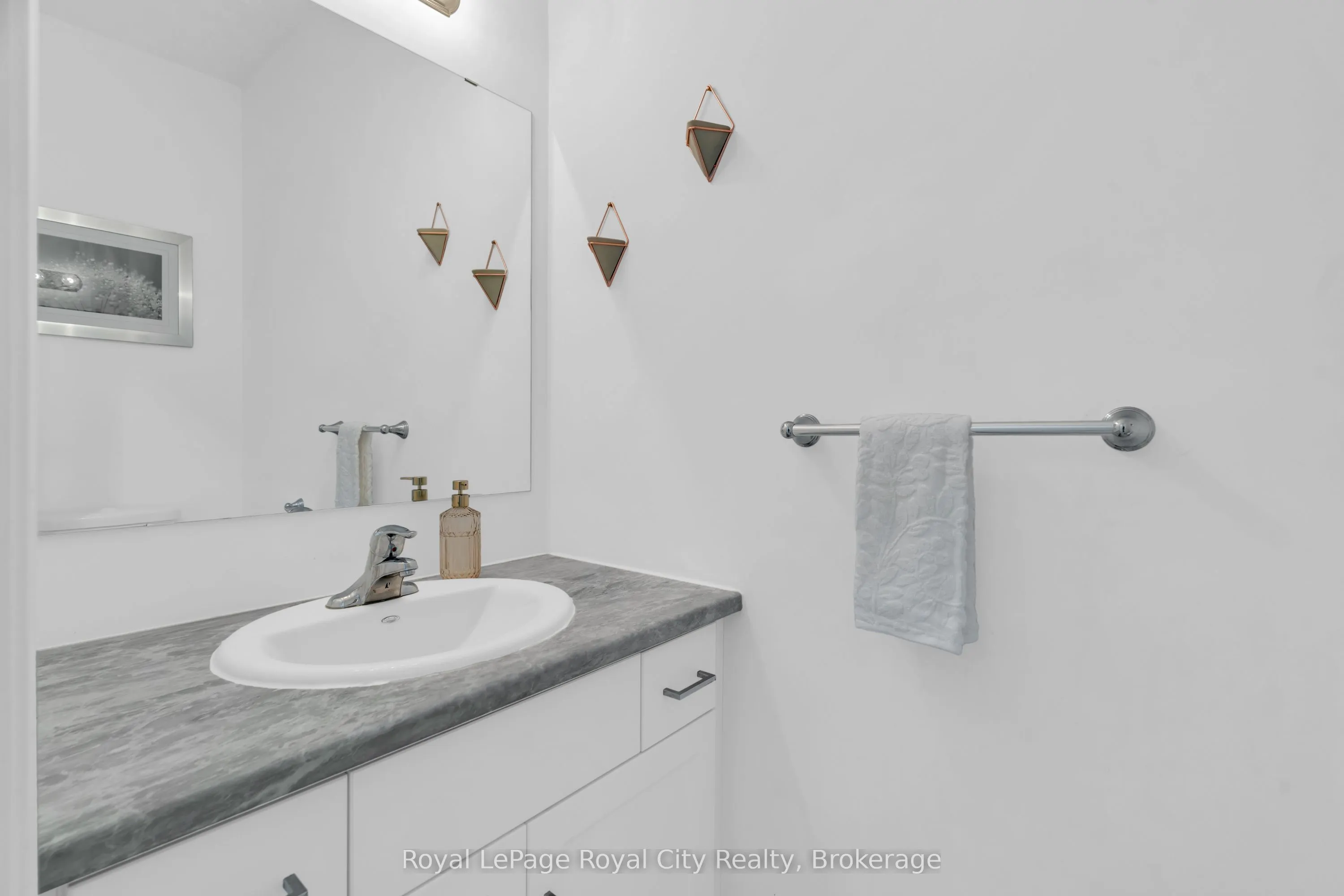 269 Watson Parkway N #7