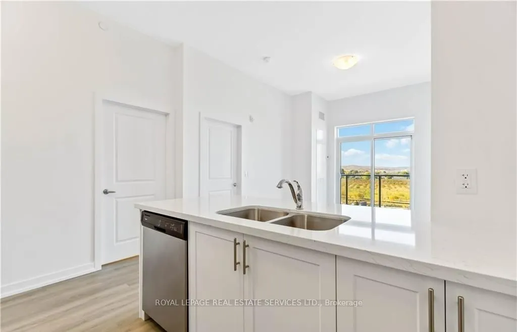 5055 Greenlane Road #605