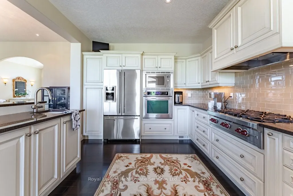 365 Robinson Road