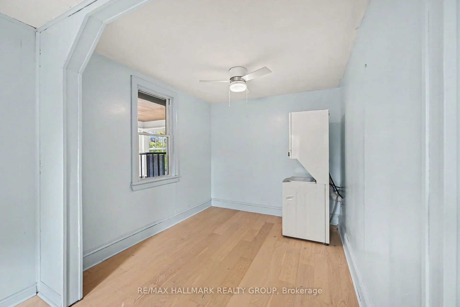 617 Roy Street W