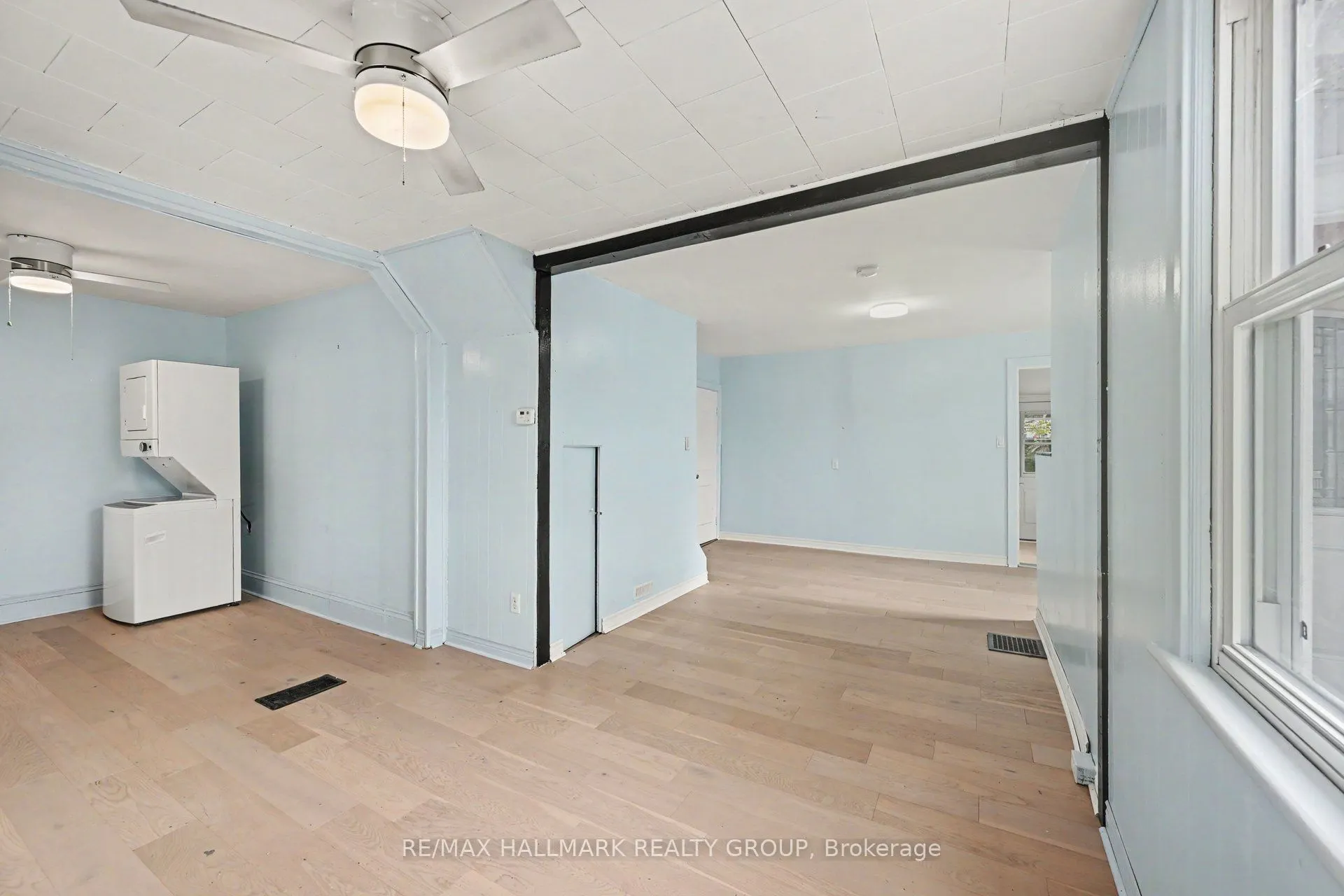 617 Roy Street W