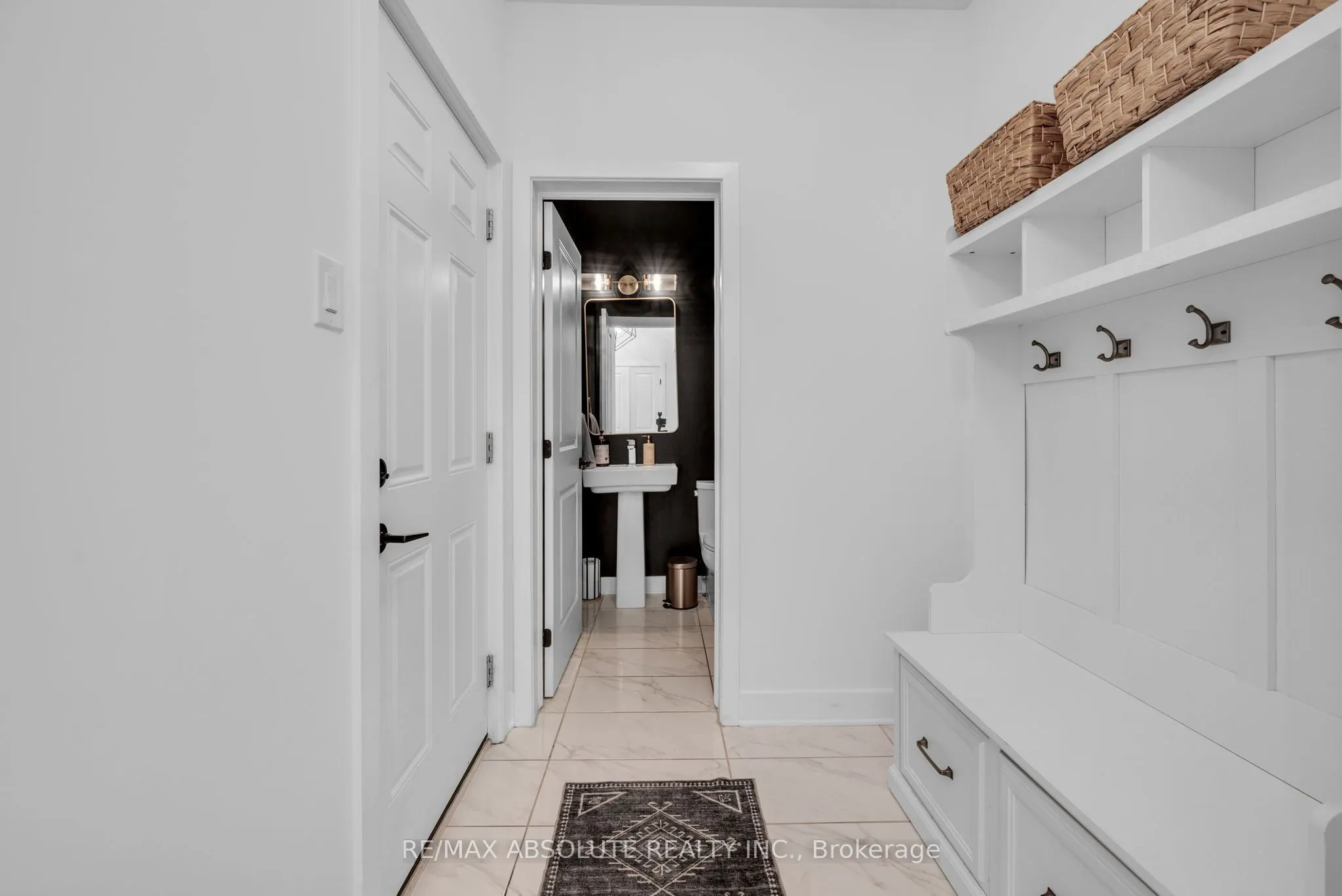 826 Chipping Circle
