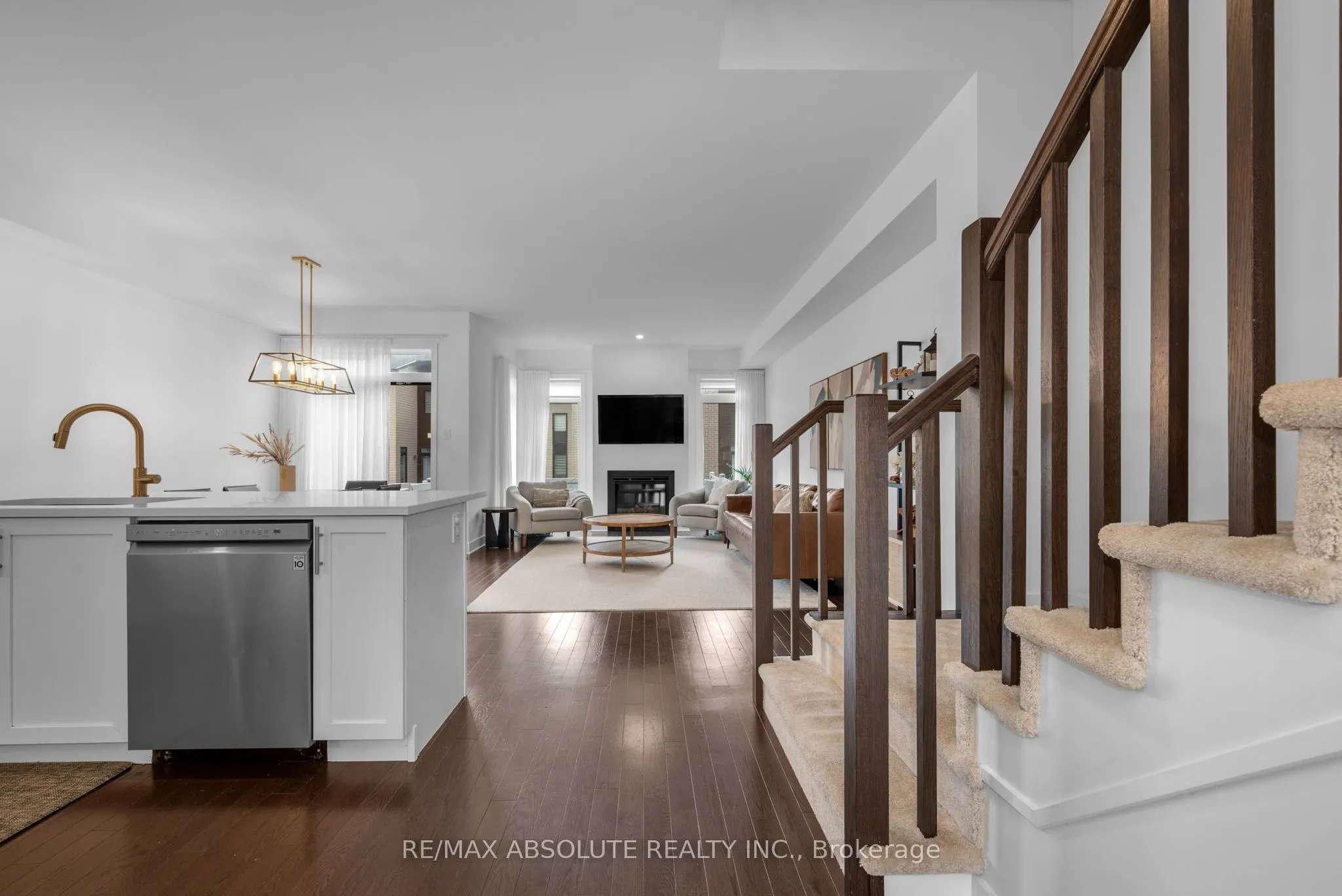 826 Chipping Circle