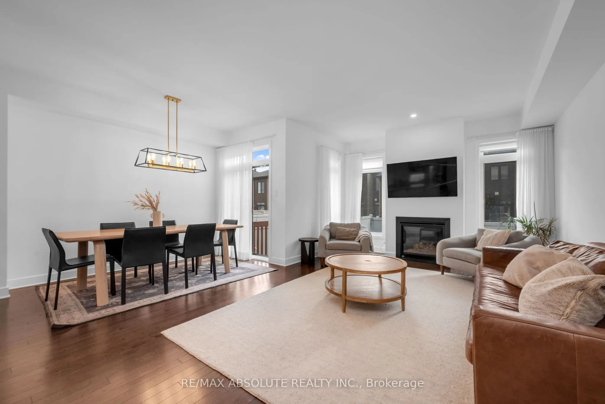 826 Chipping Circle