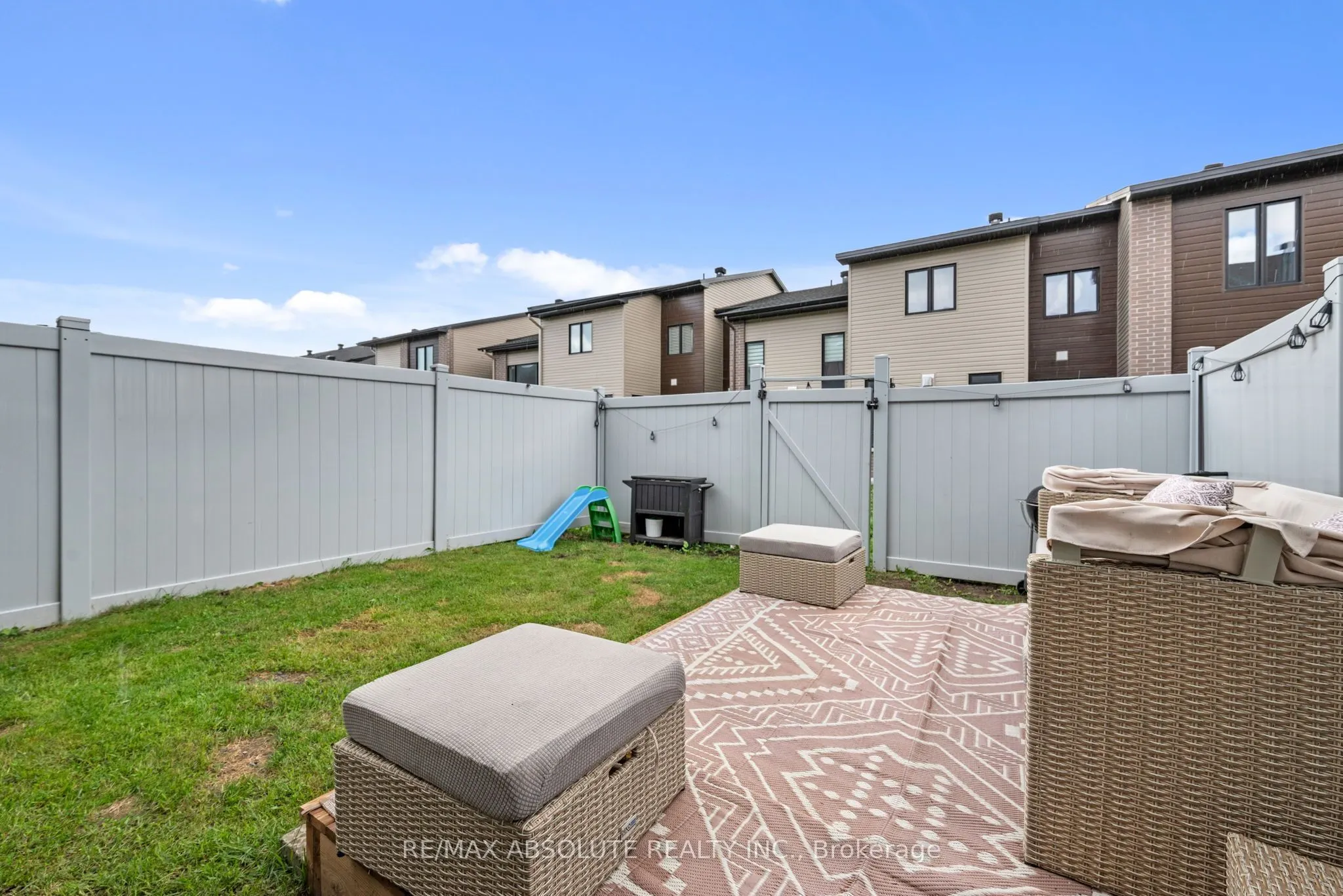 826 Chipping Circle