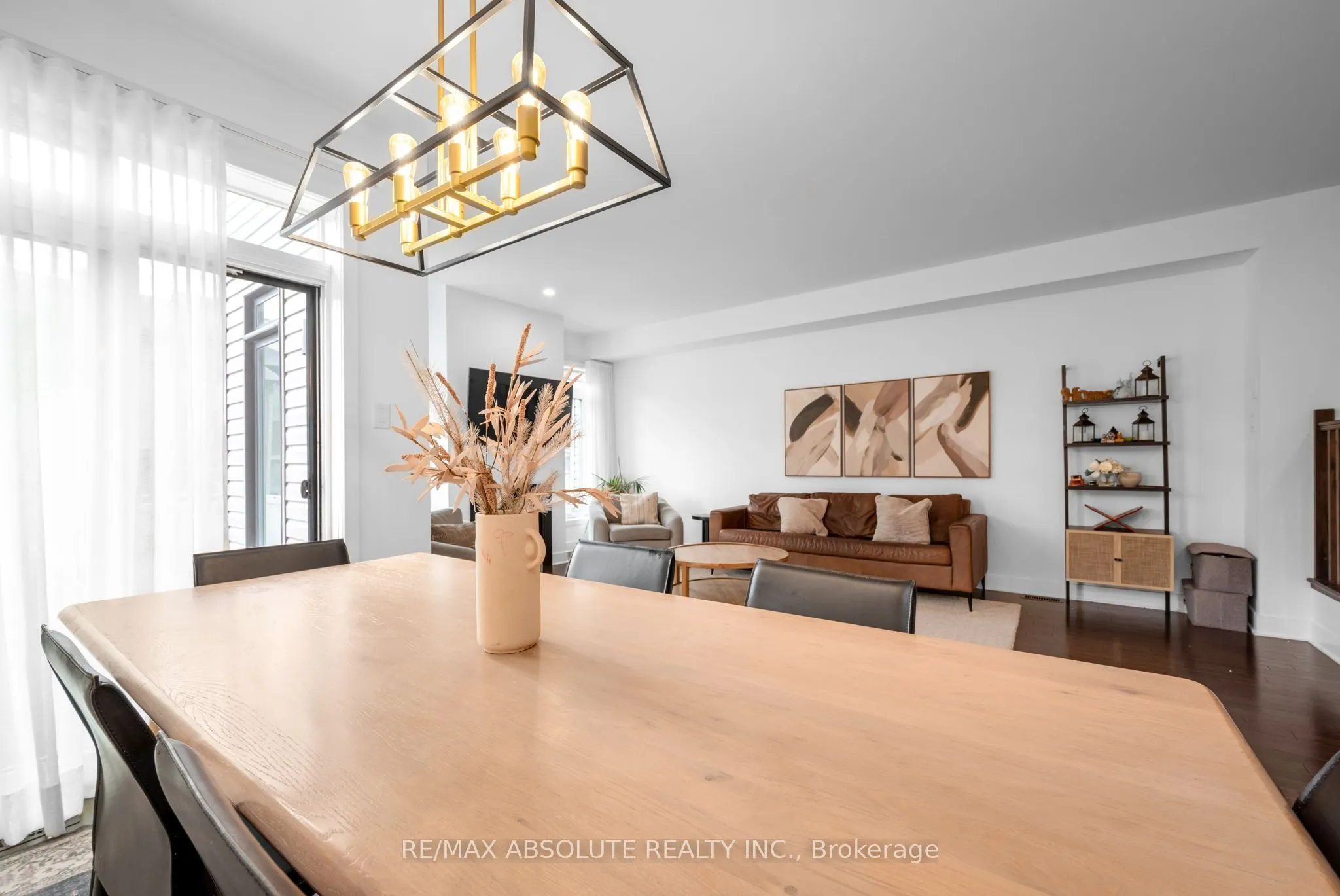 826 Chipping Circle