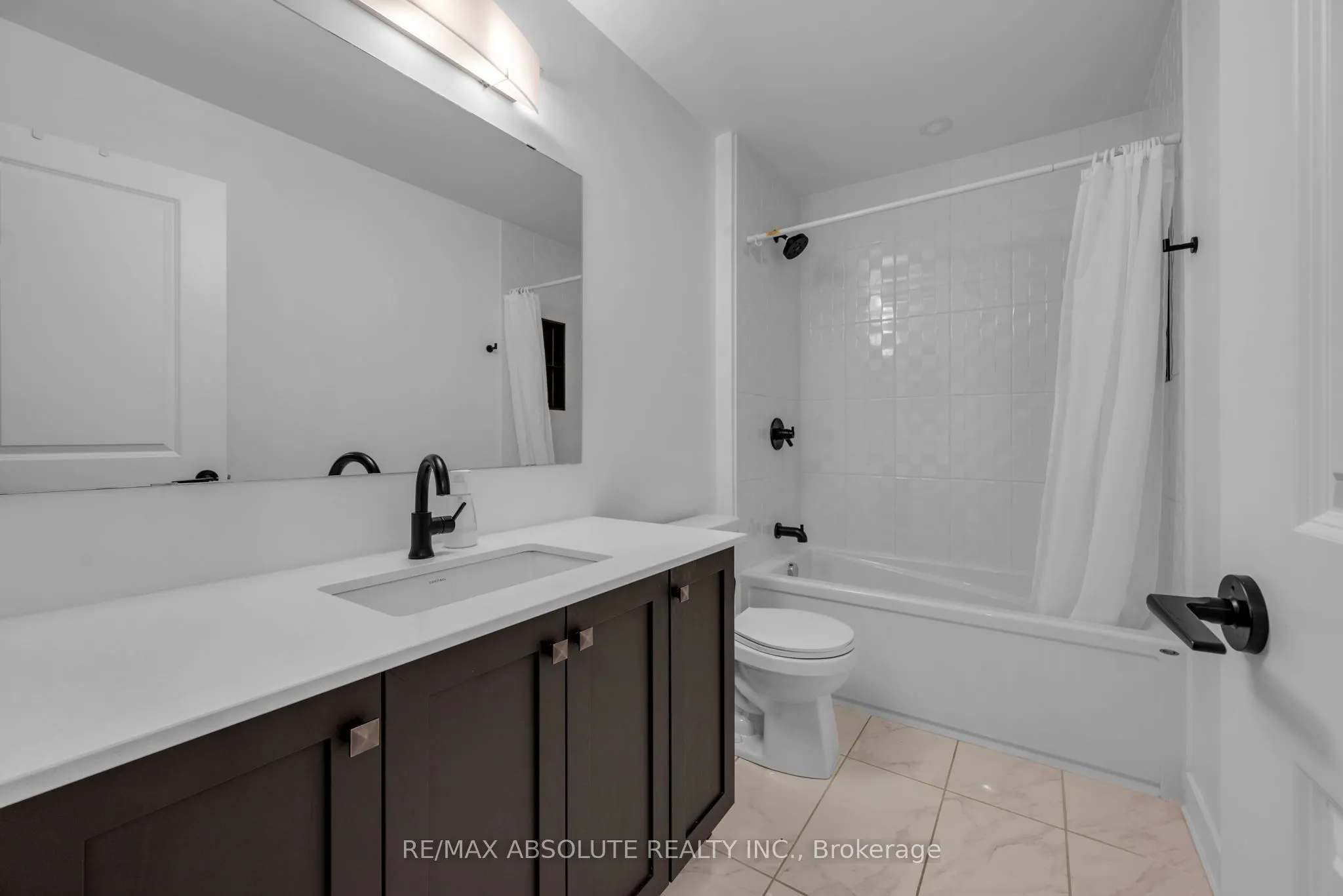 826 Chipping Circle