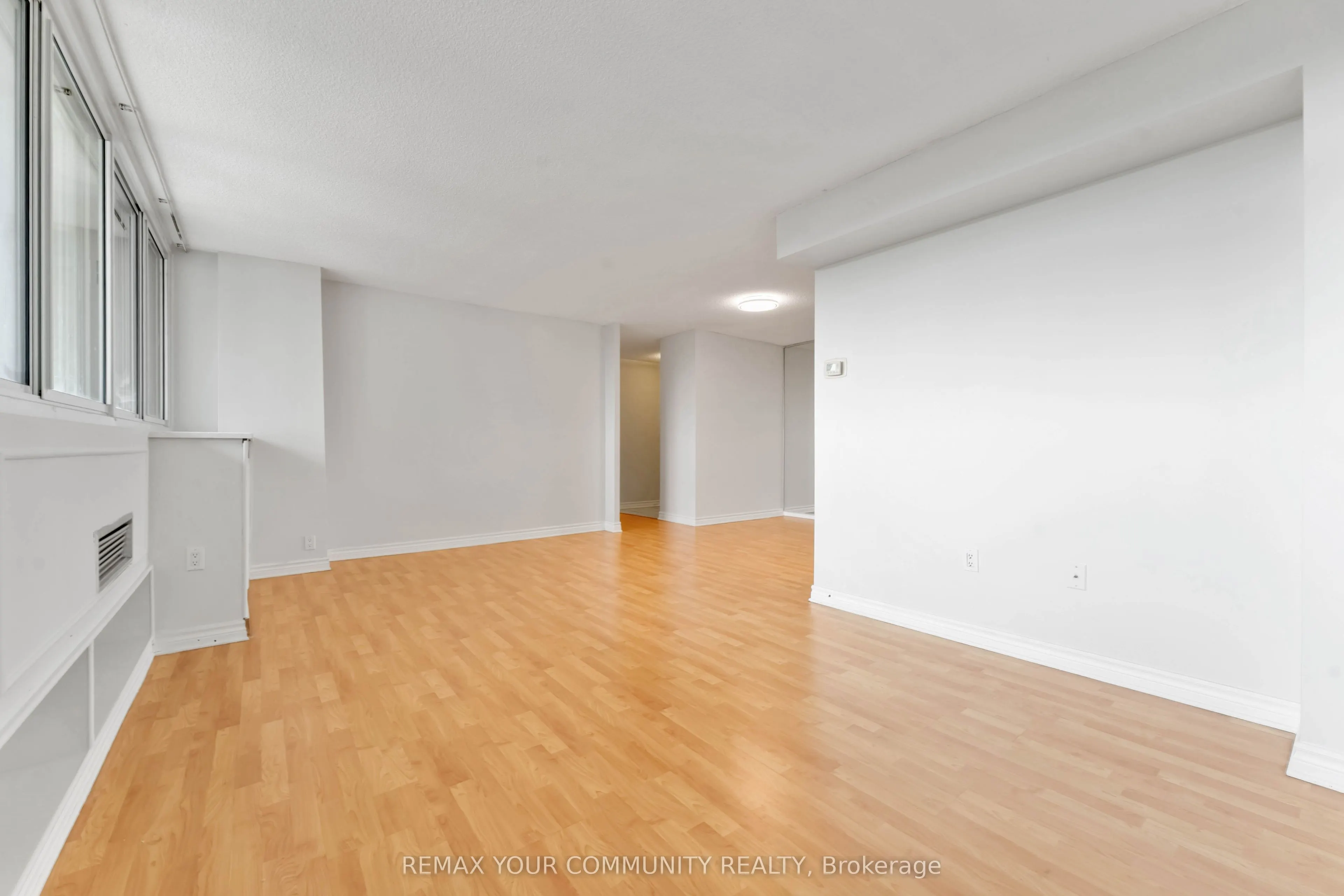 500 Laurier Avenue W #608