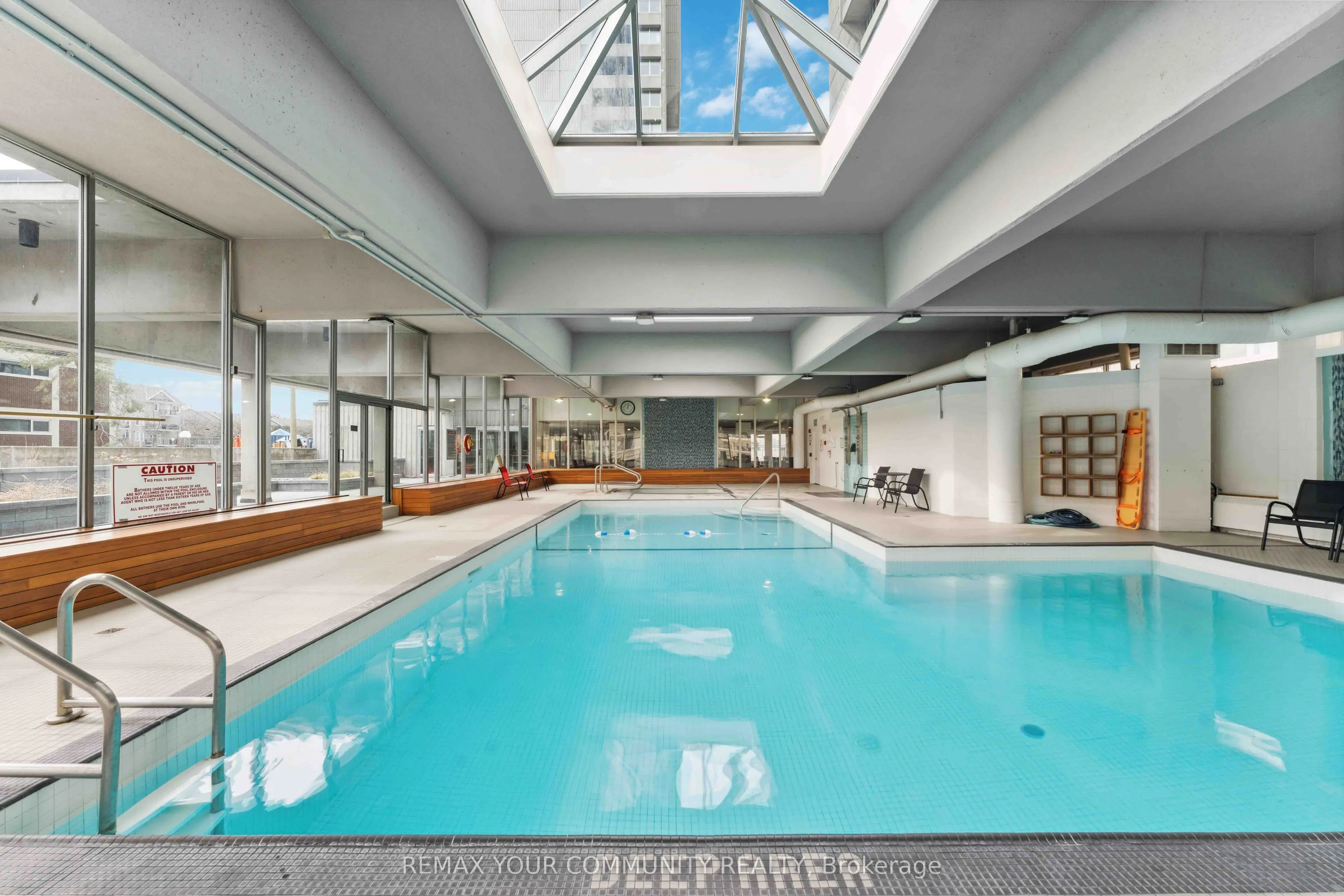 500 Laurier Avenue W #608