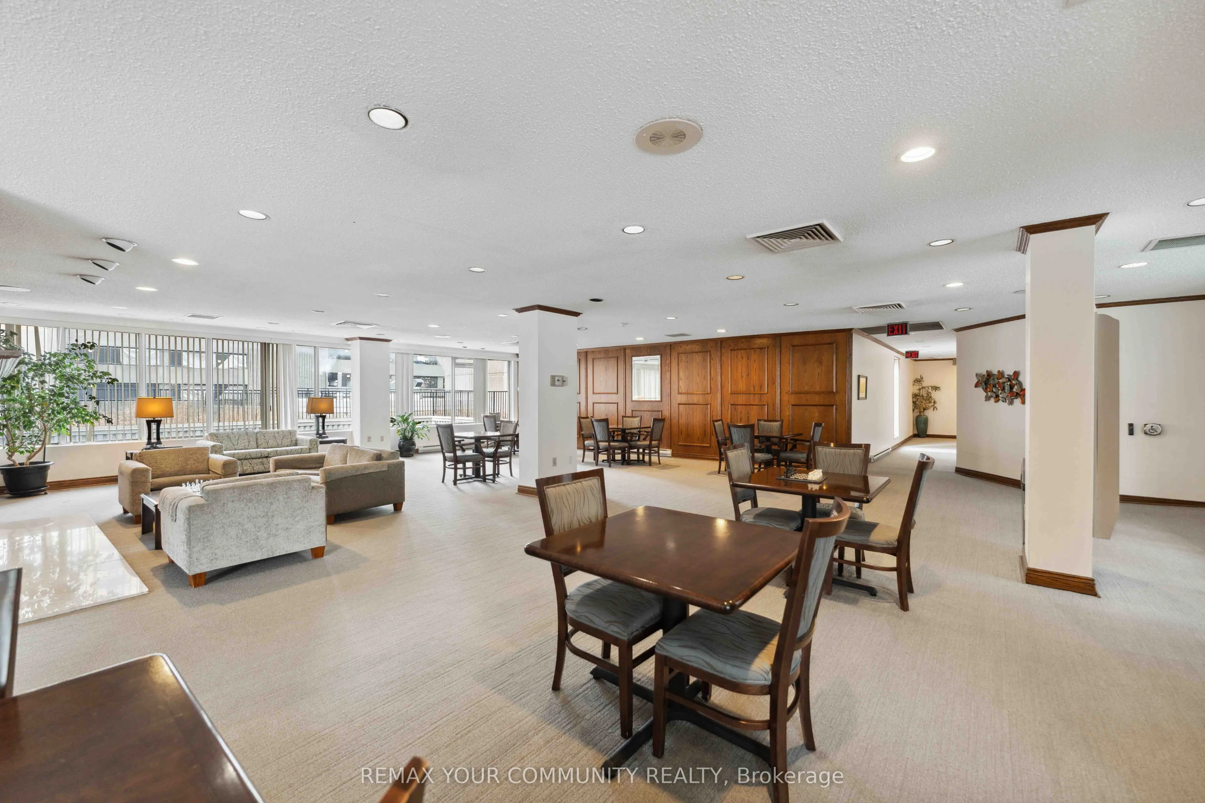 500 Laurier Avenue W #608
