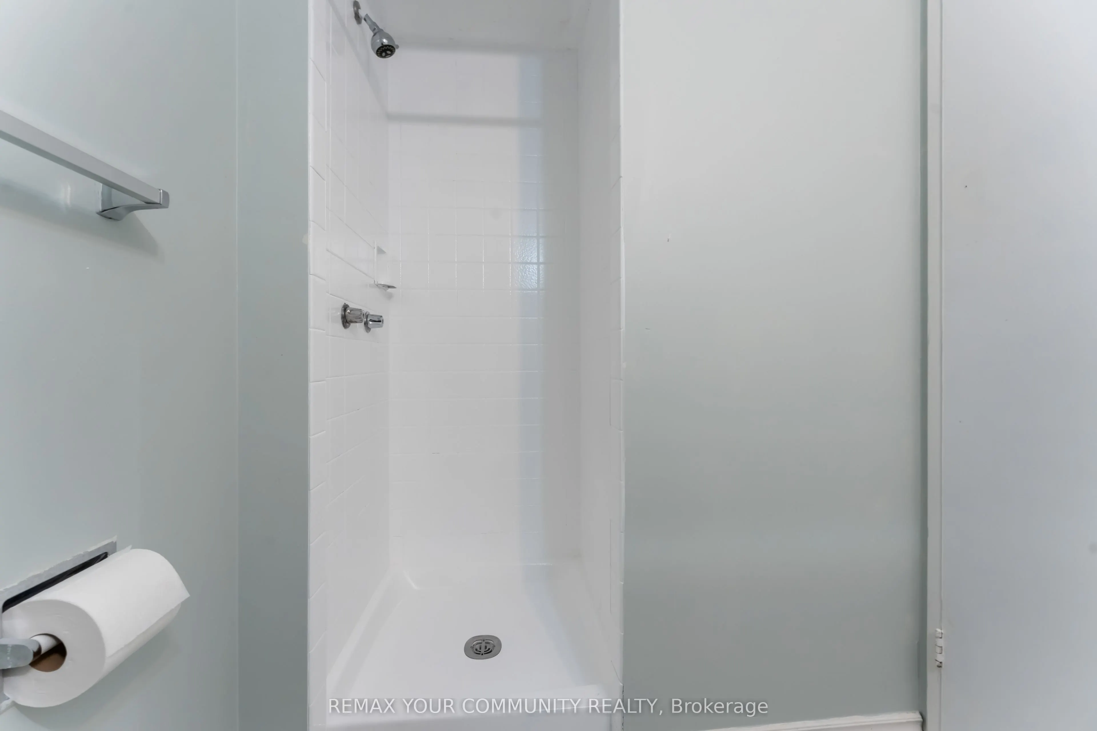 500 Laurier Avenue W #608