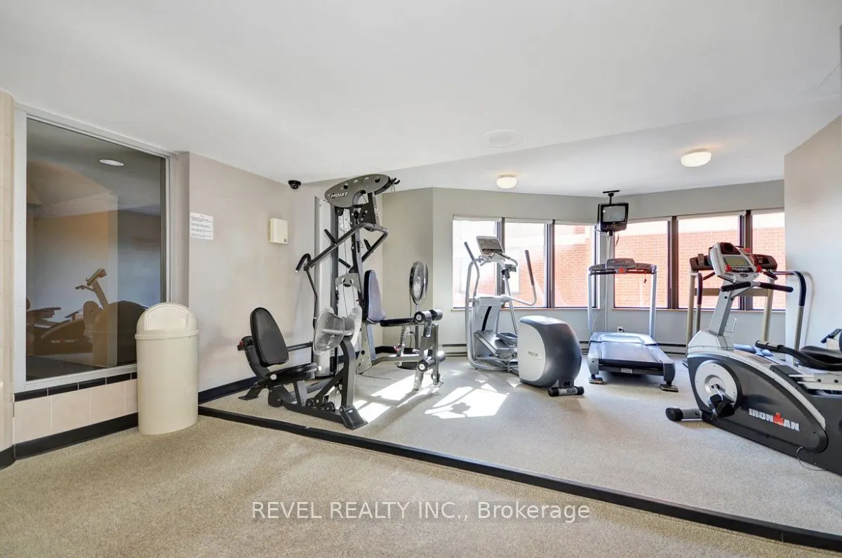 556 Laurier Avenue W #2003