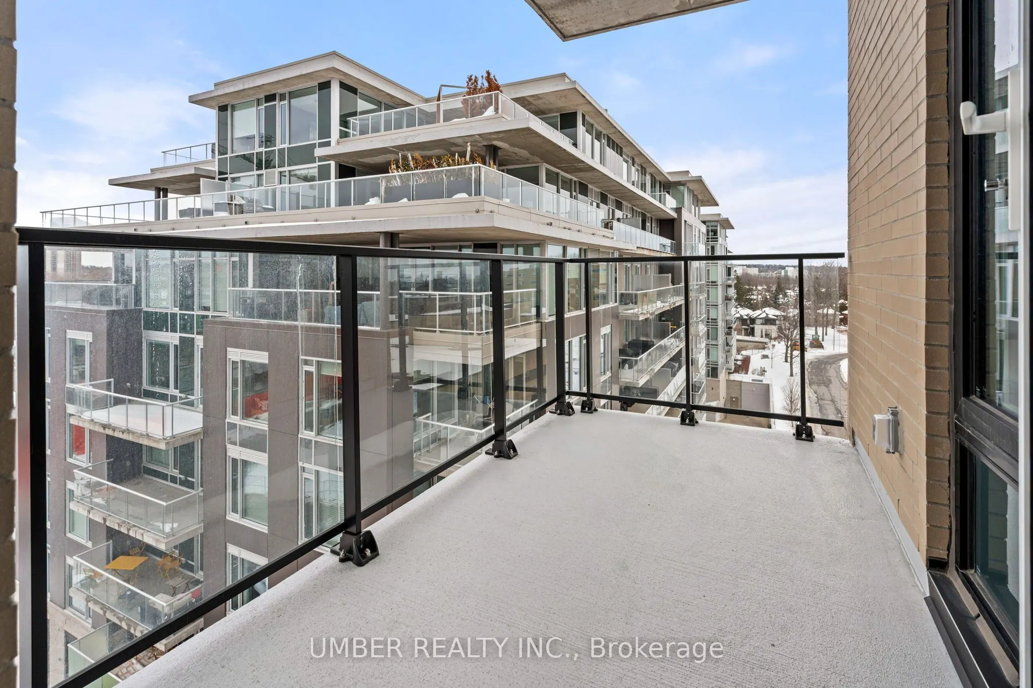 360 Deschatelets Avenue #706