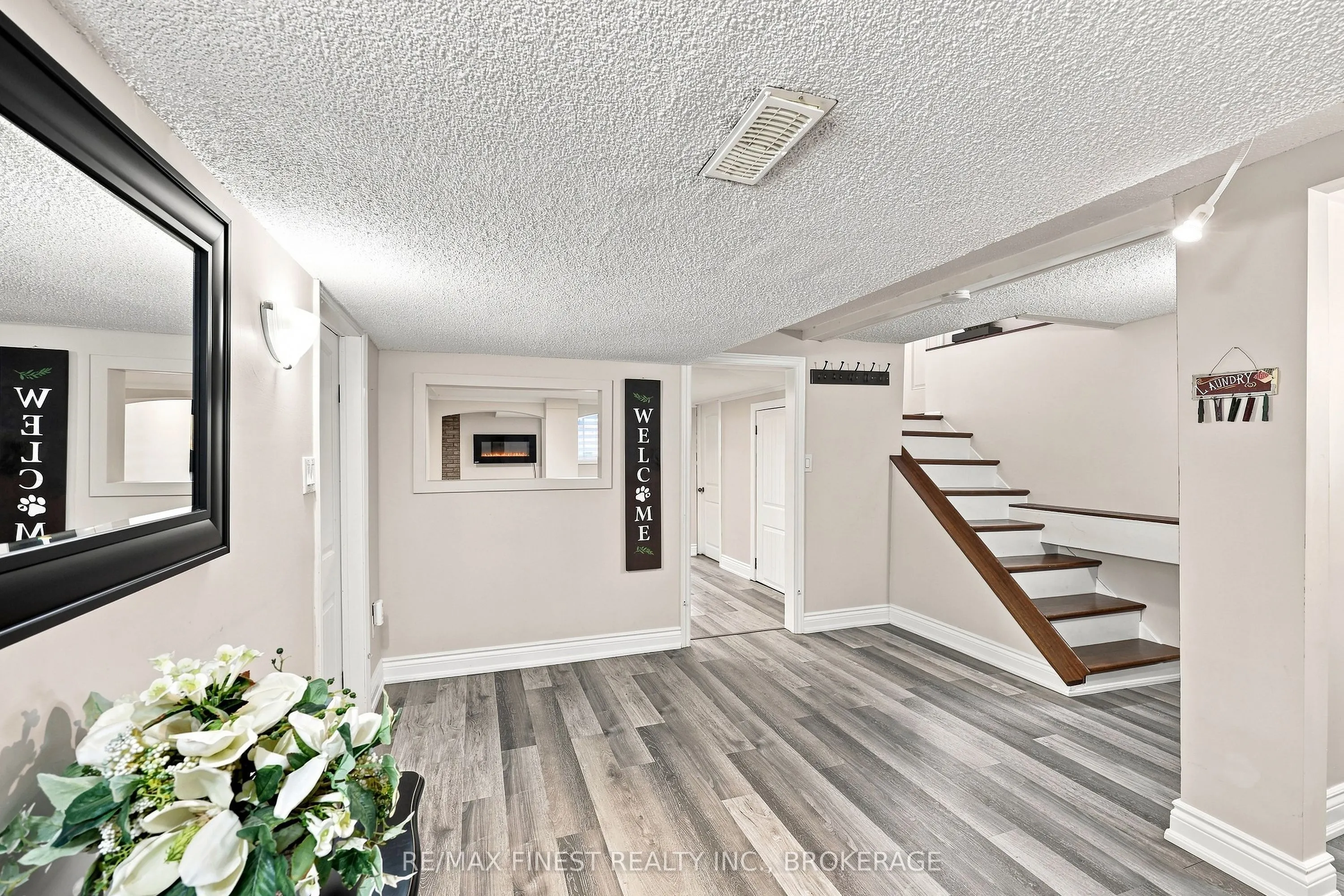 581 Division Street