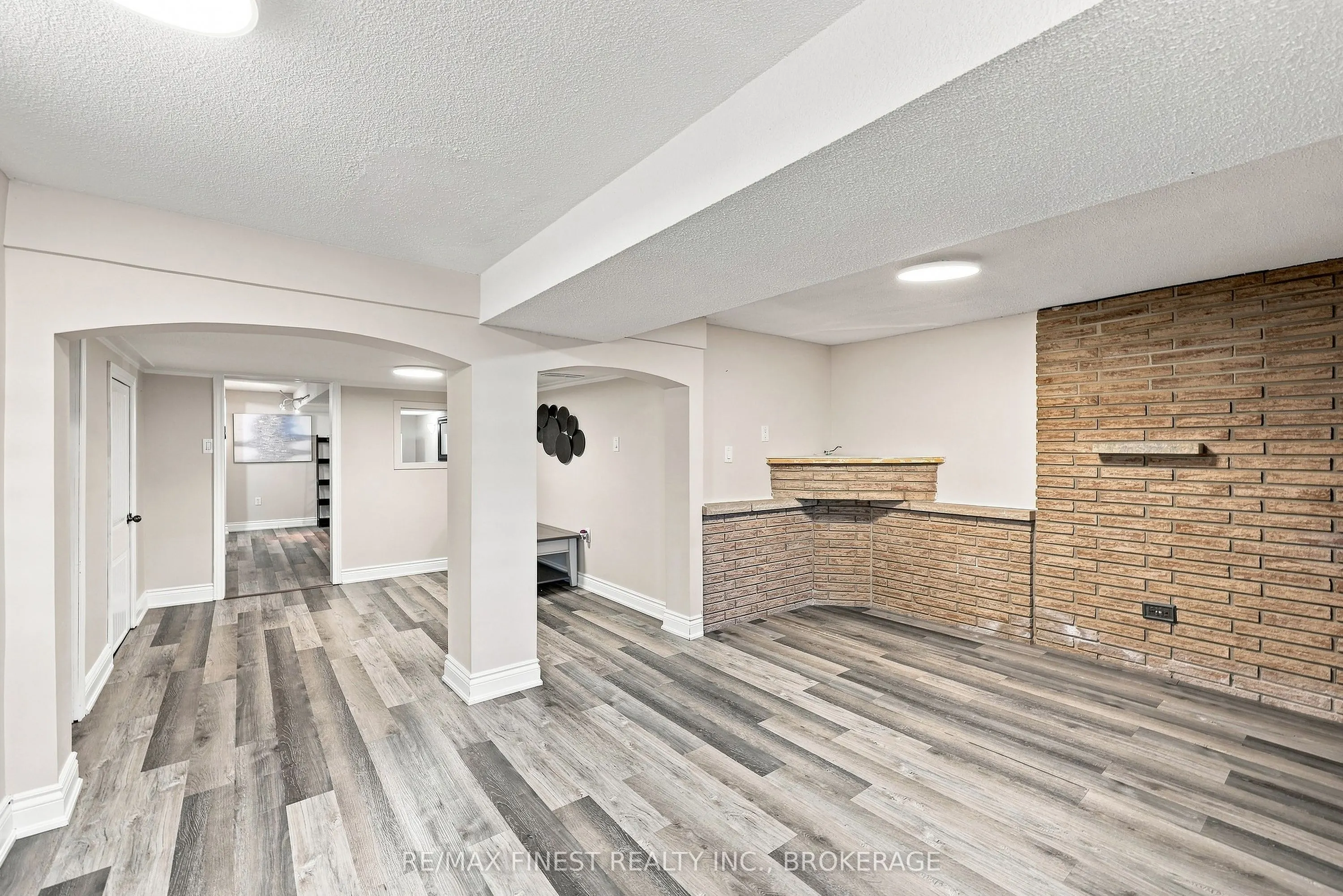 581 Division Street
