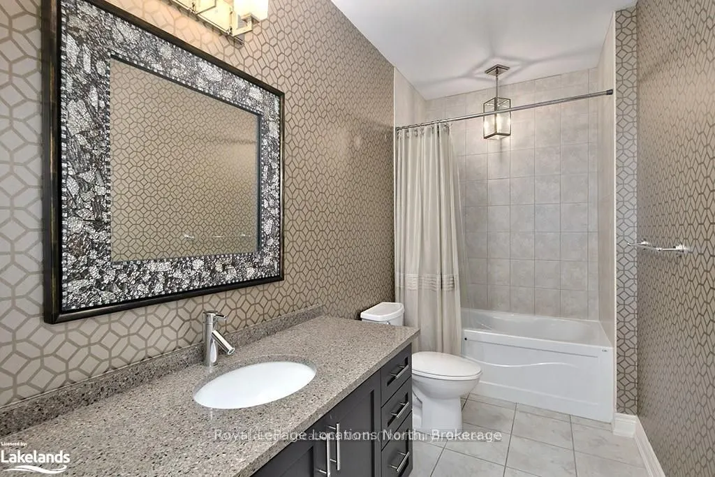 25 BEAVER Street S #205