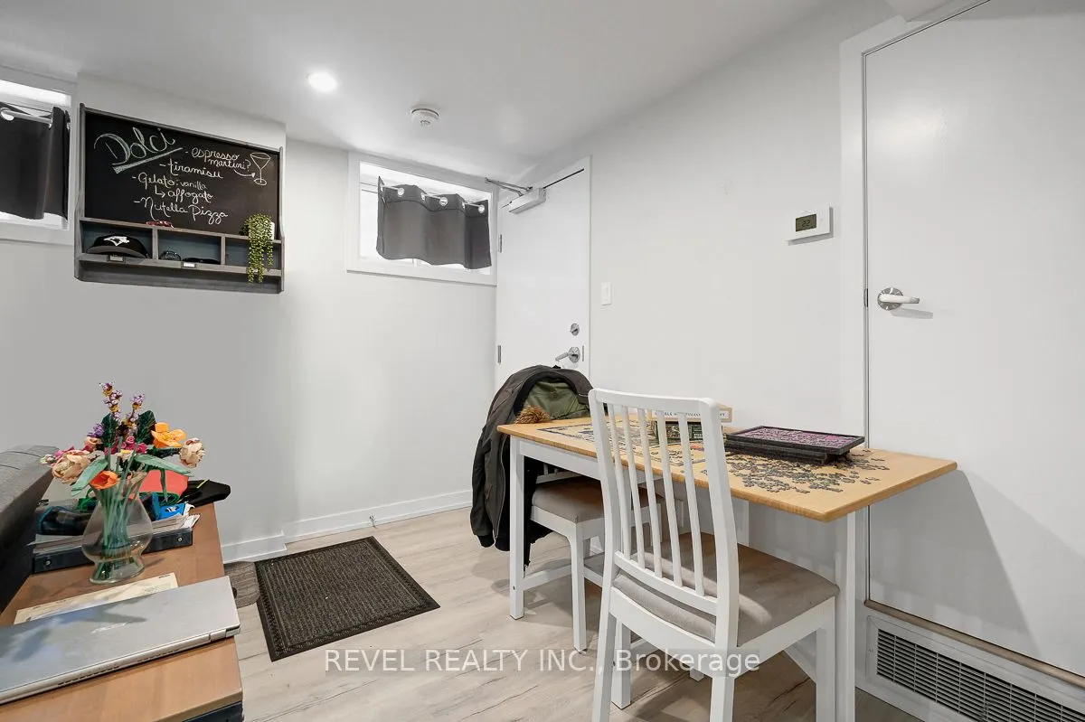 63 Findlay Avenue