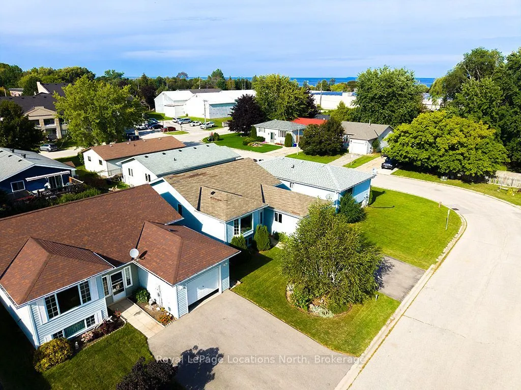 20 Birchwood Court