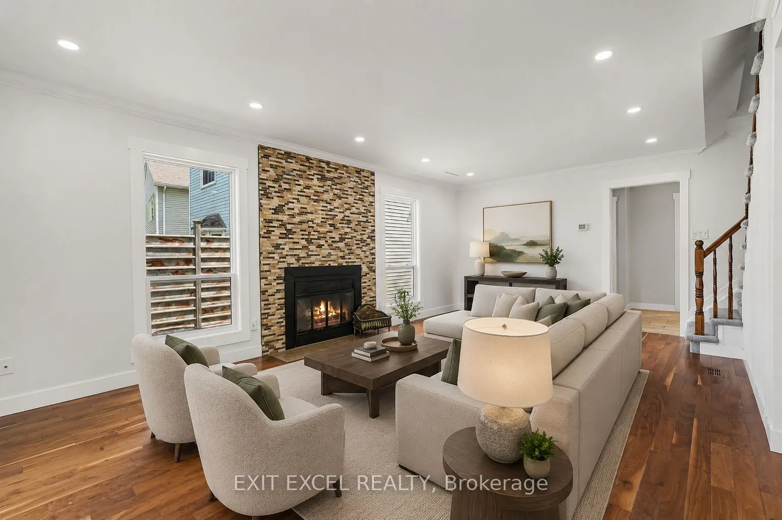 16 Lima Way