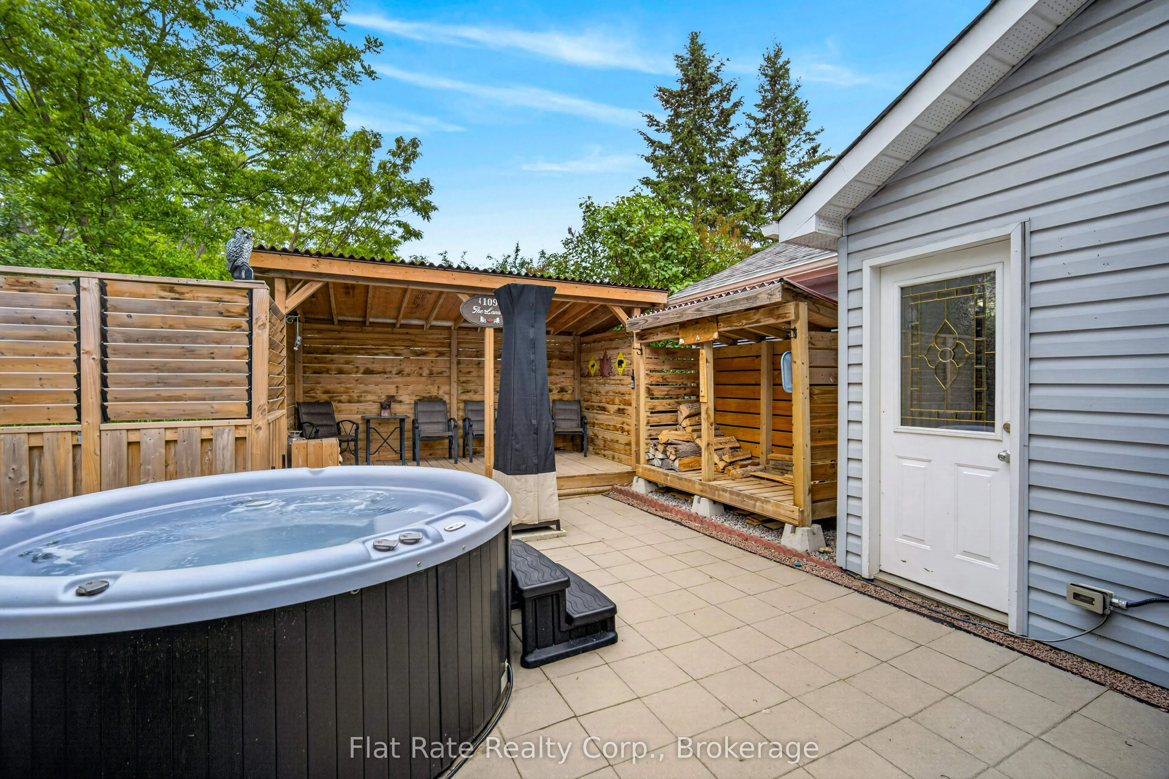 109 PINECREST Avenue