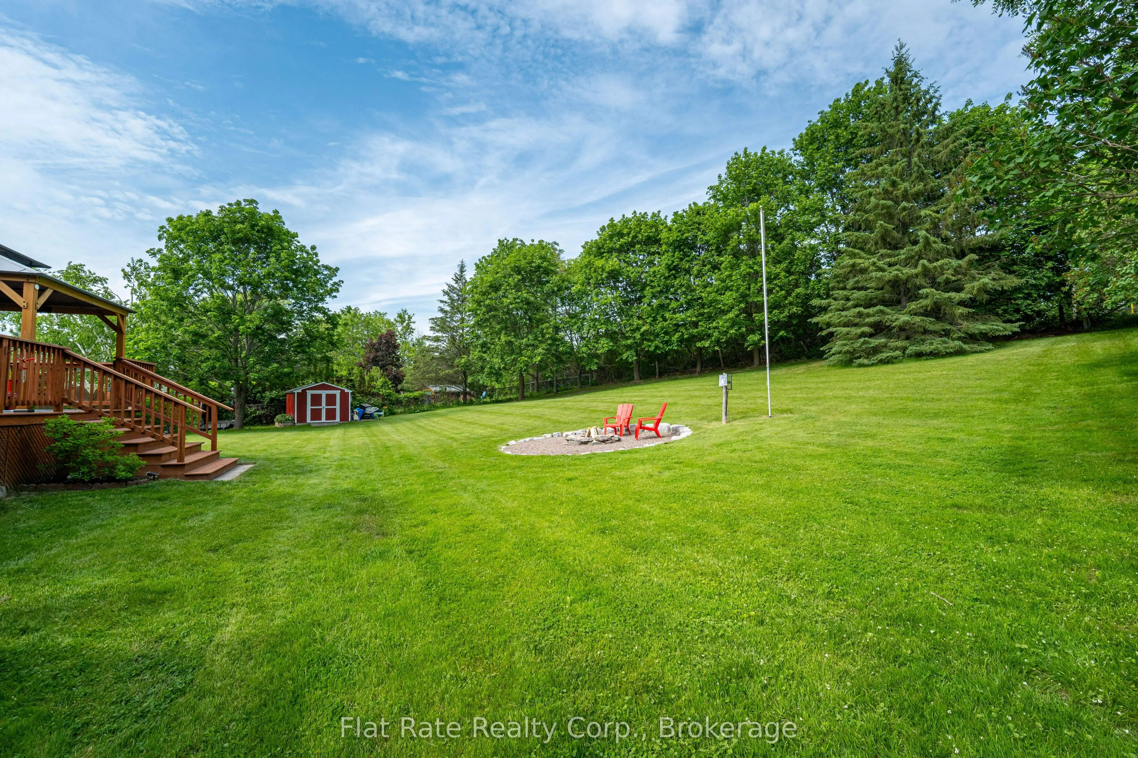 109 PINECREST Avenue
