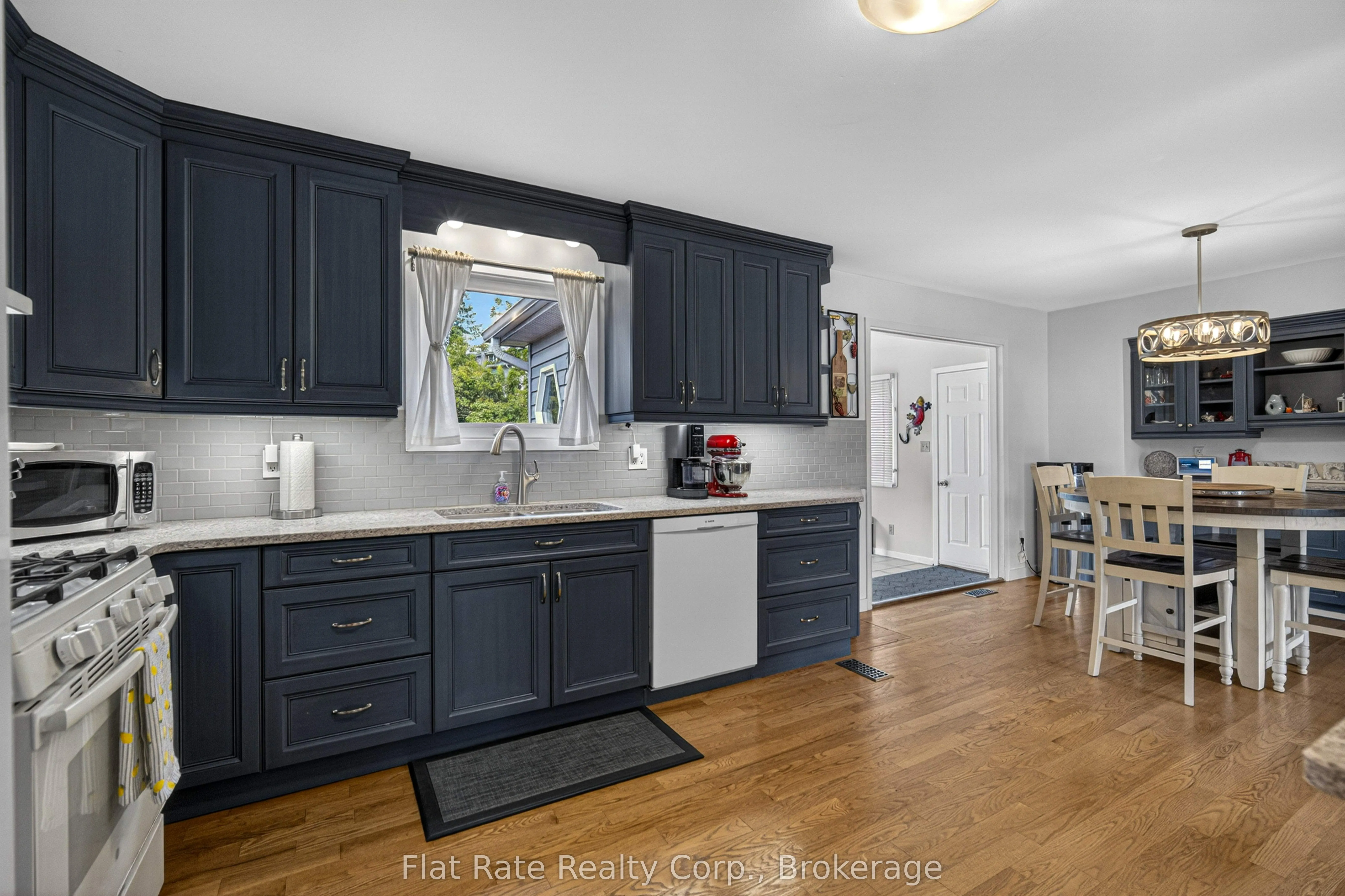 109 PINECREST Avenue