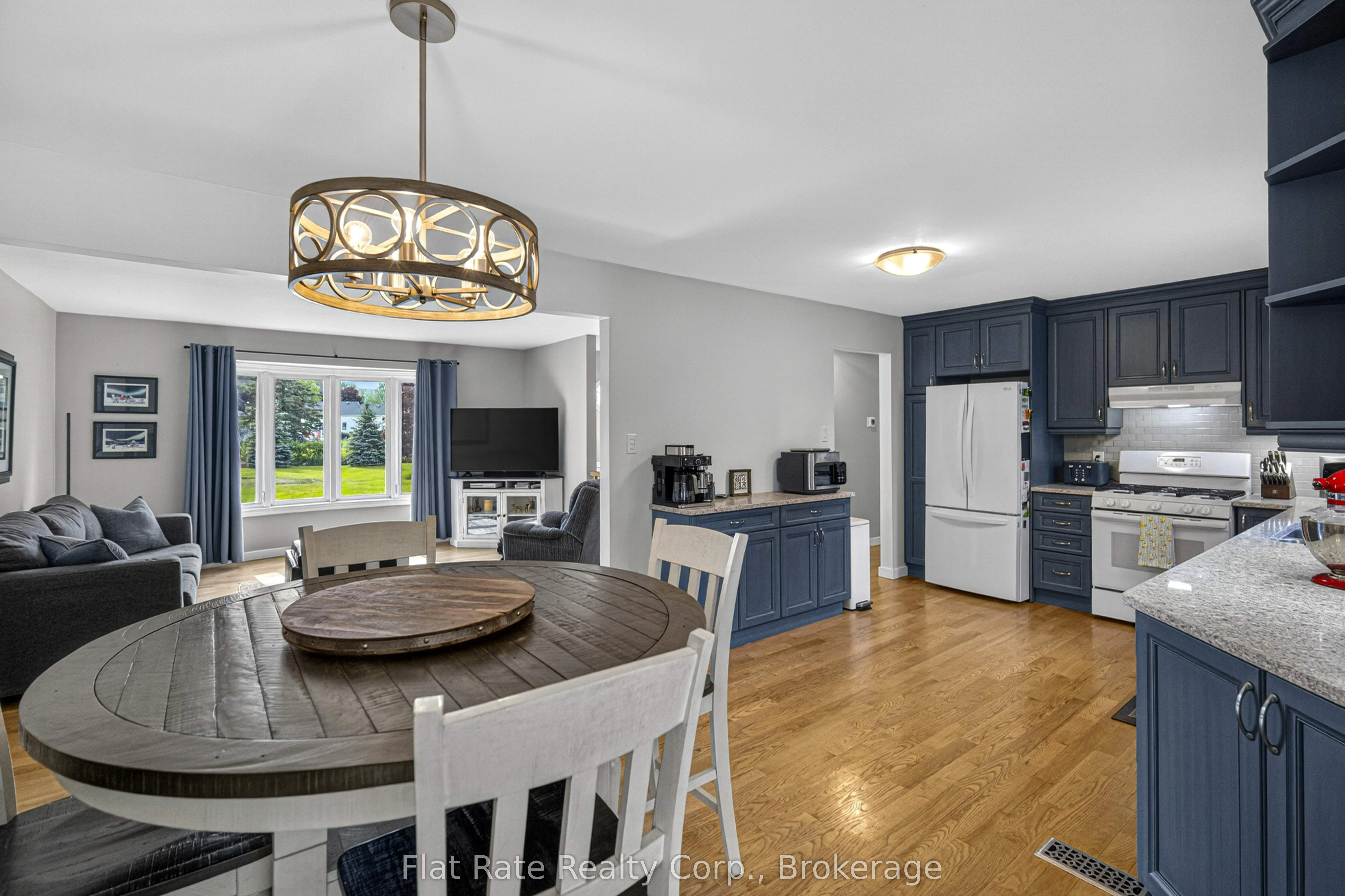 109 PINECREST Avenue