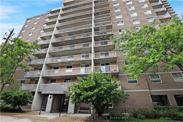 110 Forward Avenue #904