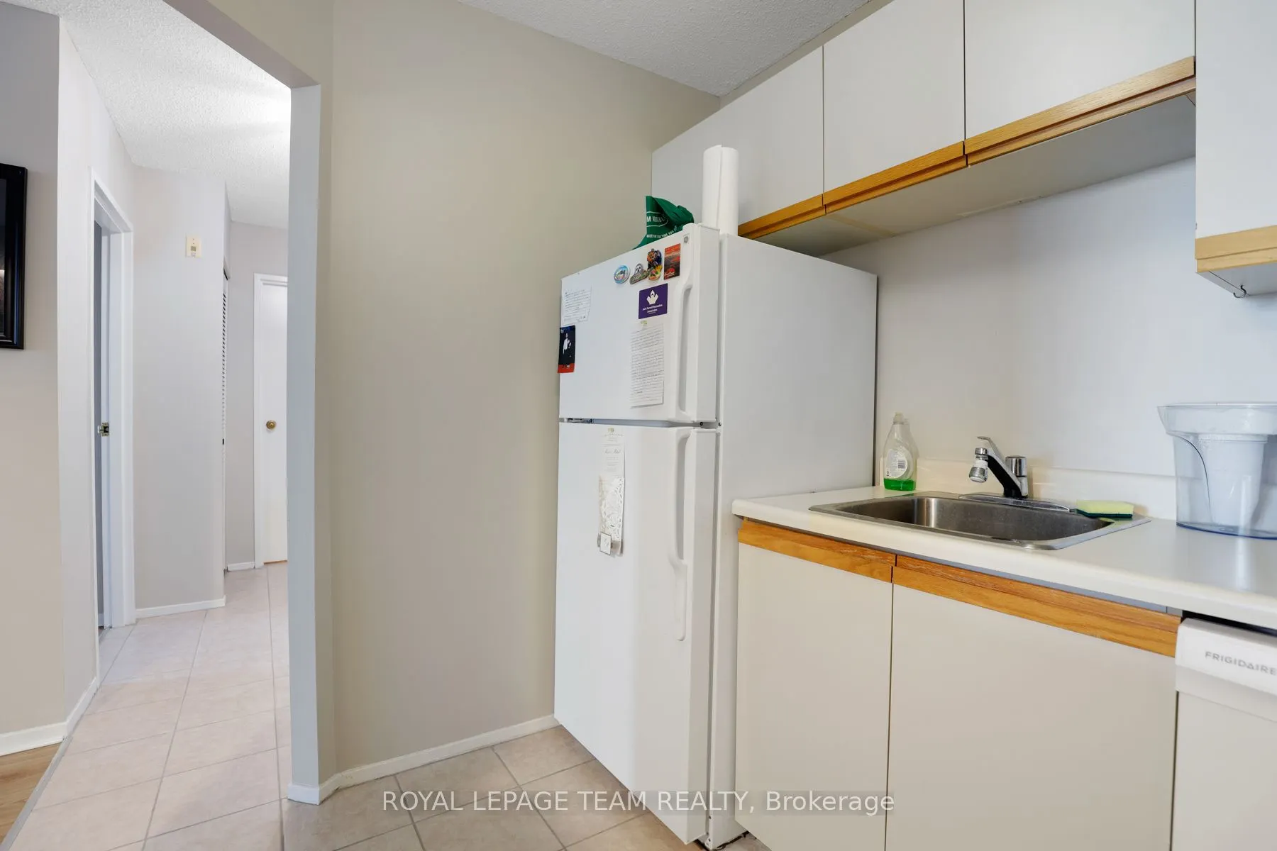 110 Forward Avenue #904