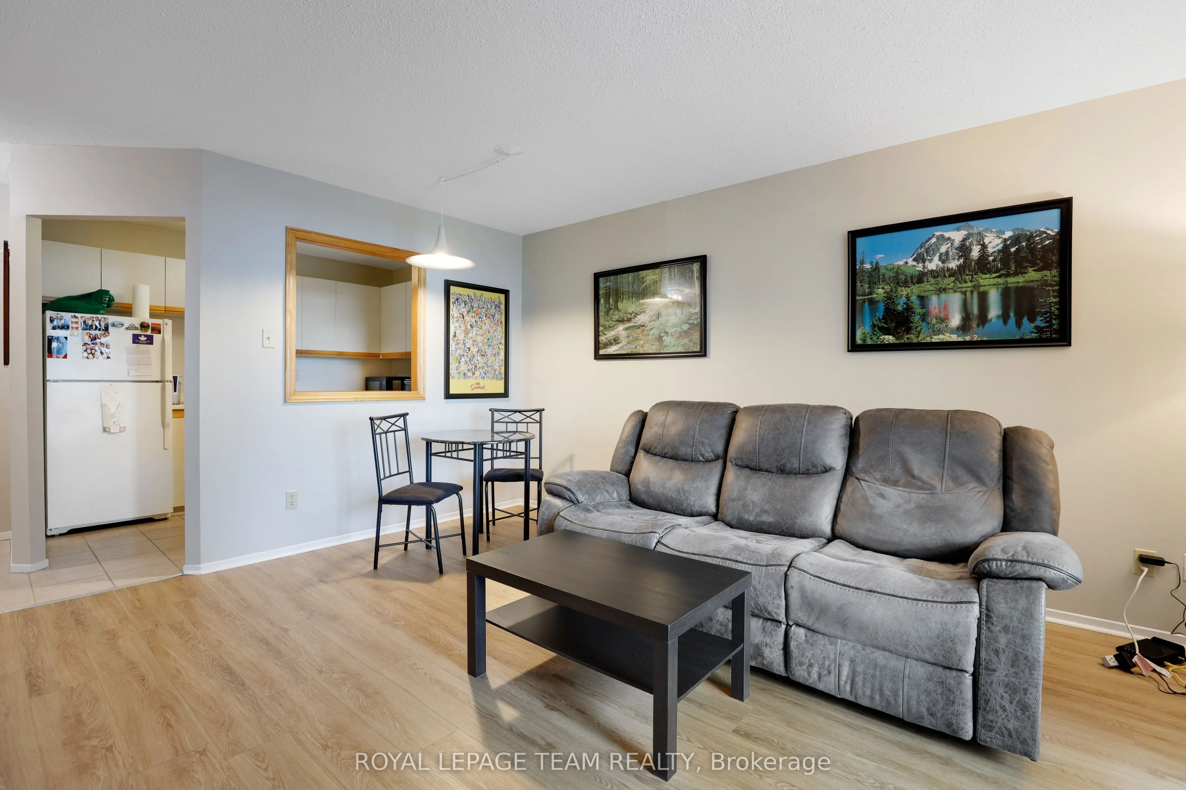 110 Forward Avenue #904