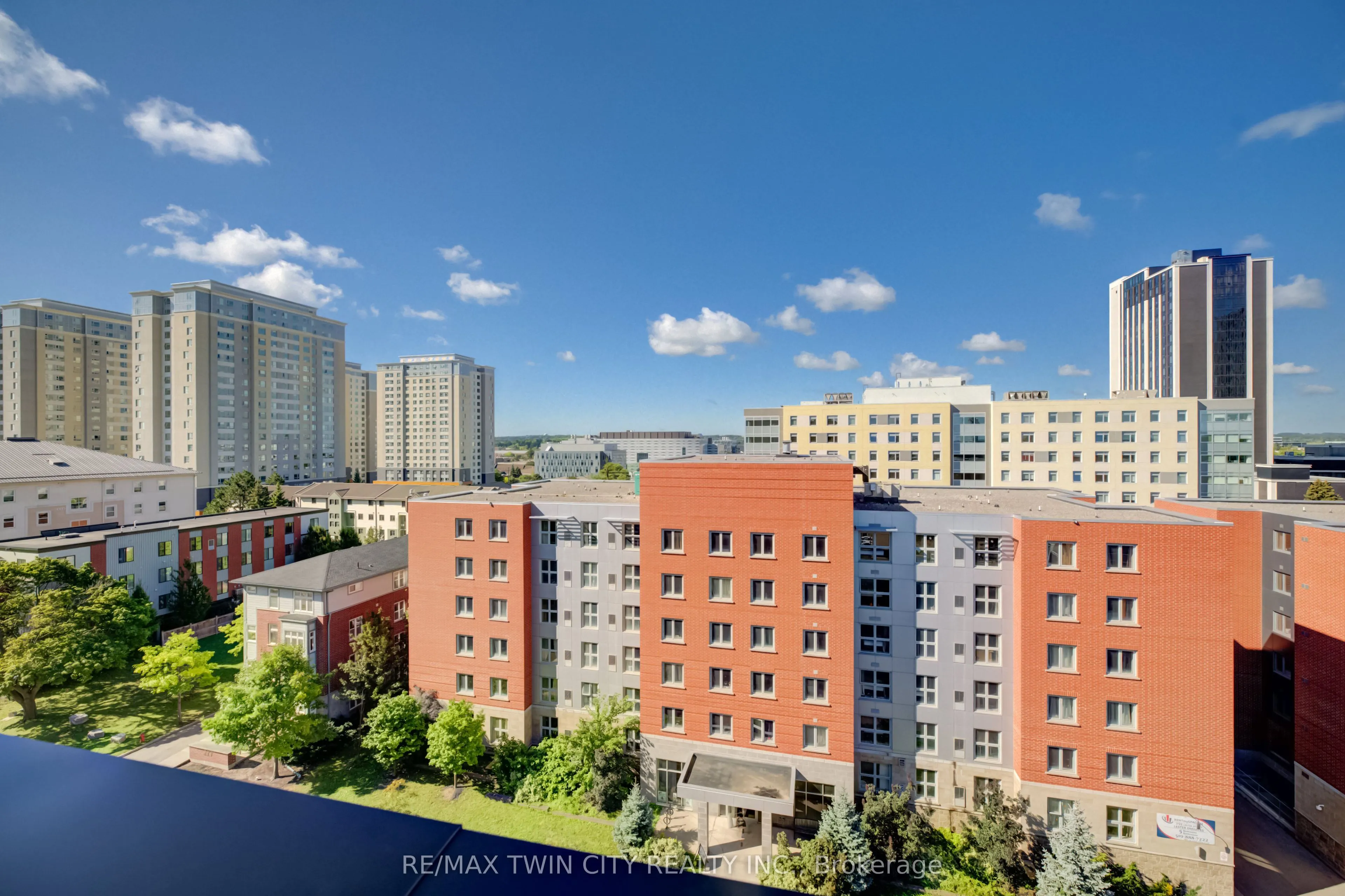 280 Lester Street #708