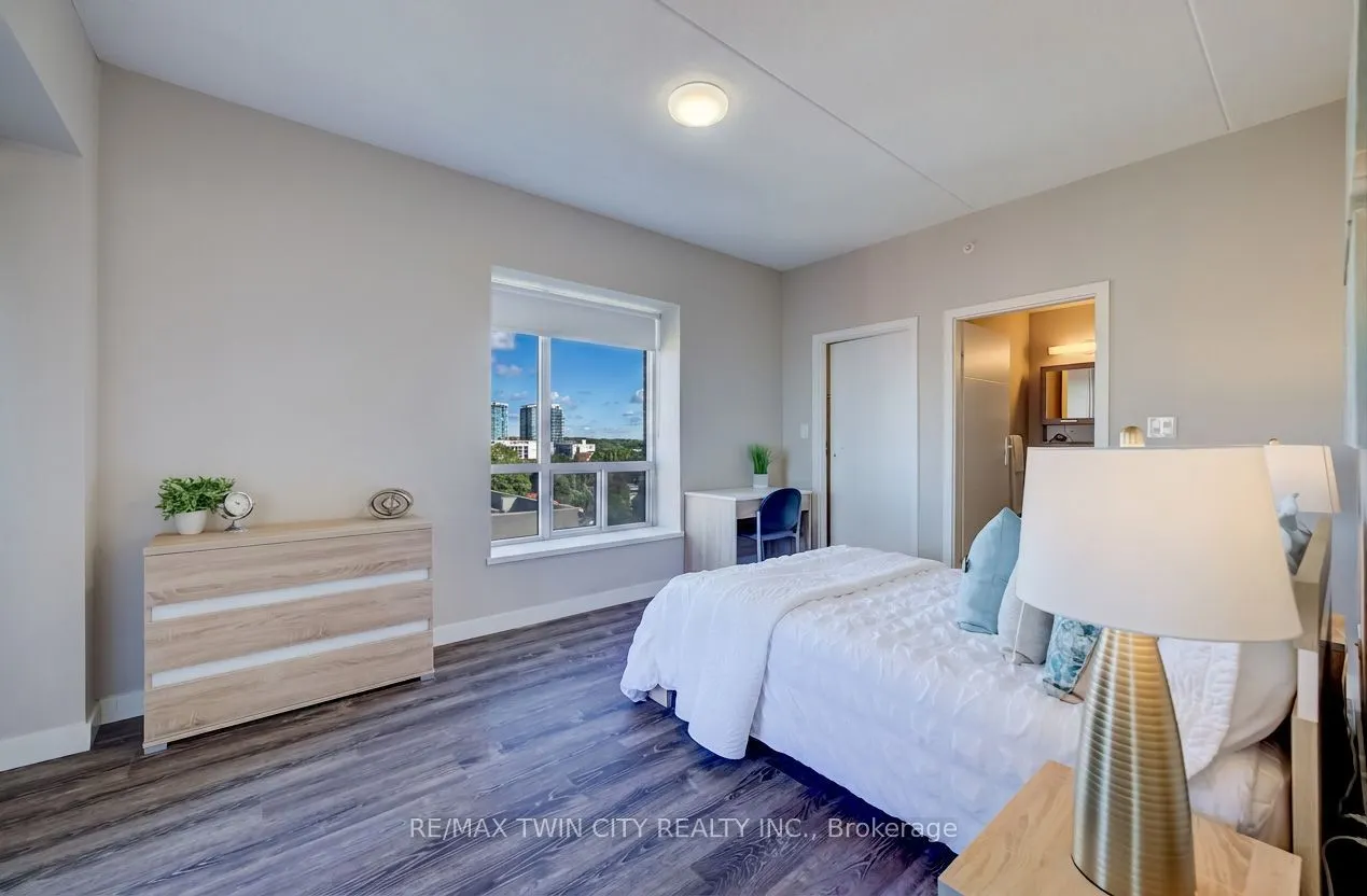 280 Lester Street #708