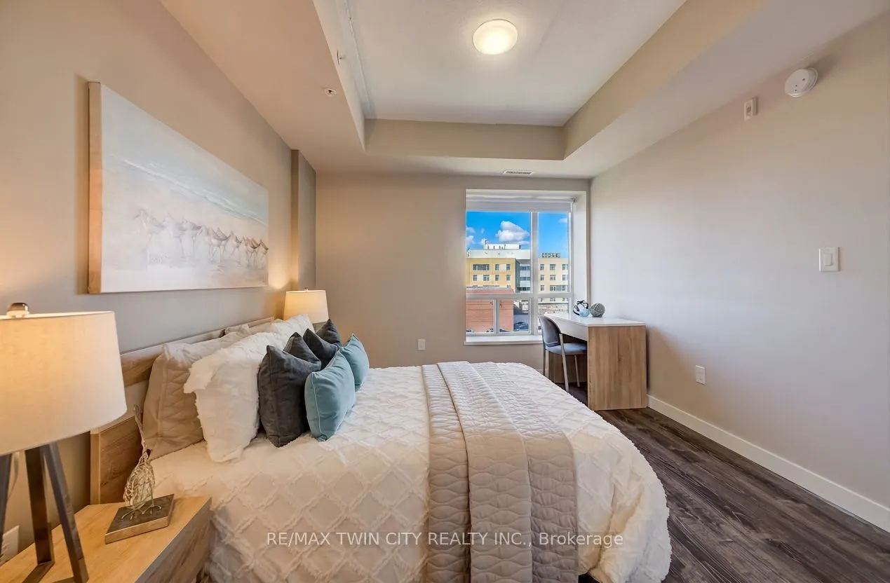 280 Lester Street #708