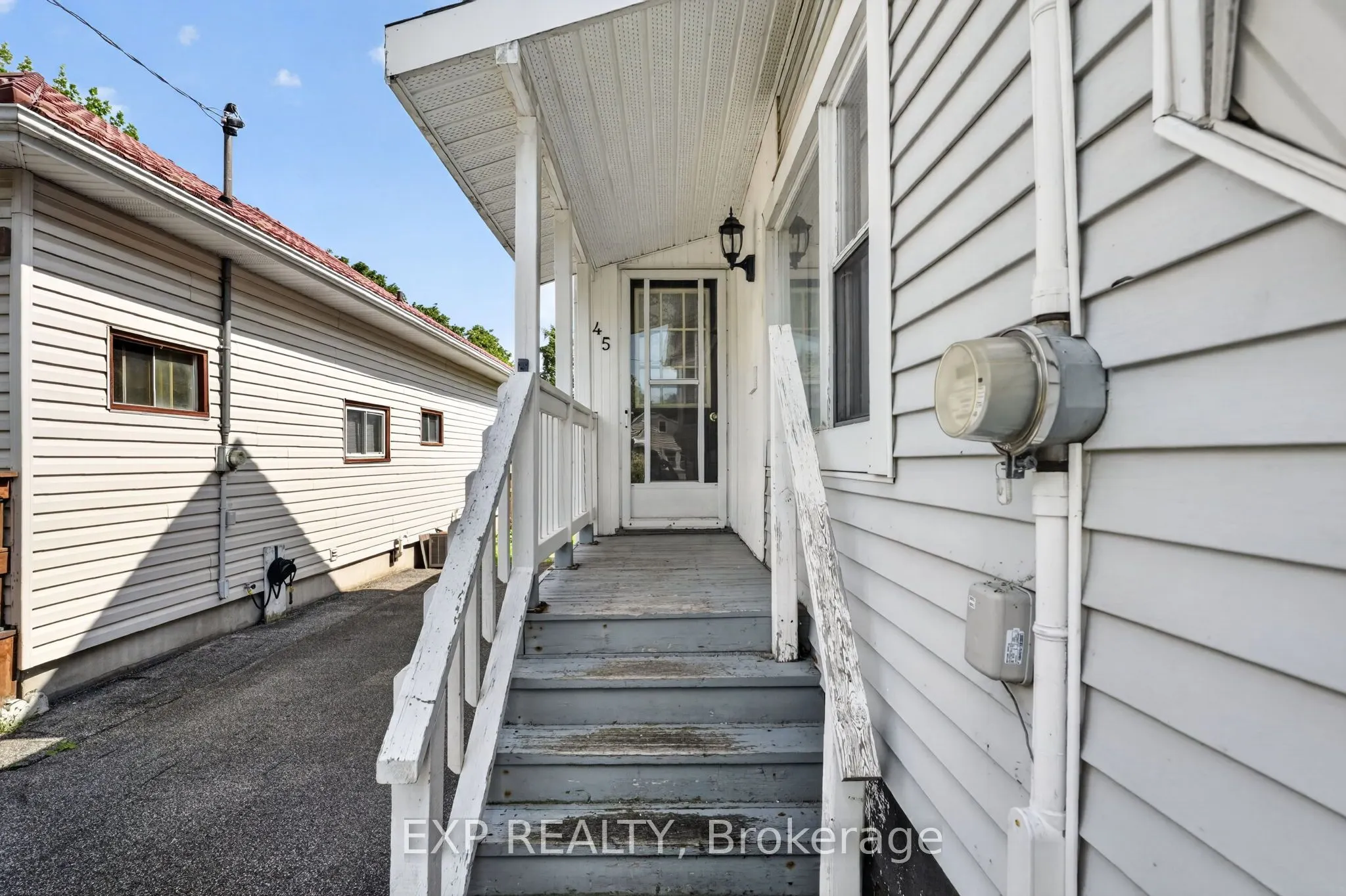 45 Phipps Street