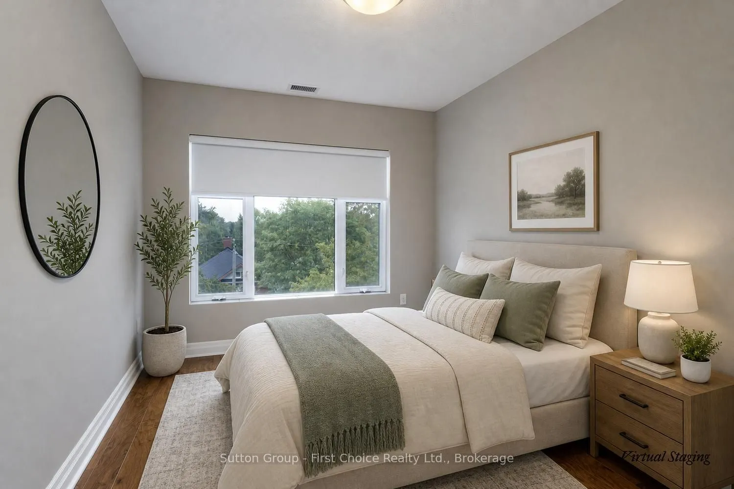 255 JOHN Street N #412