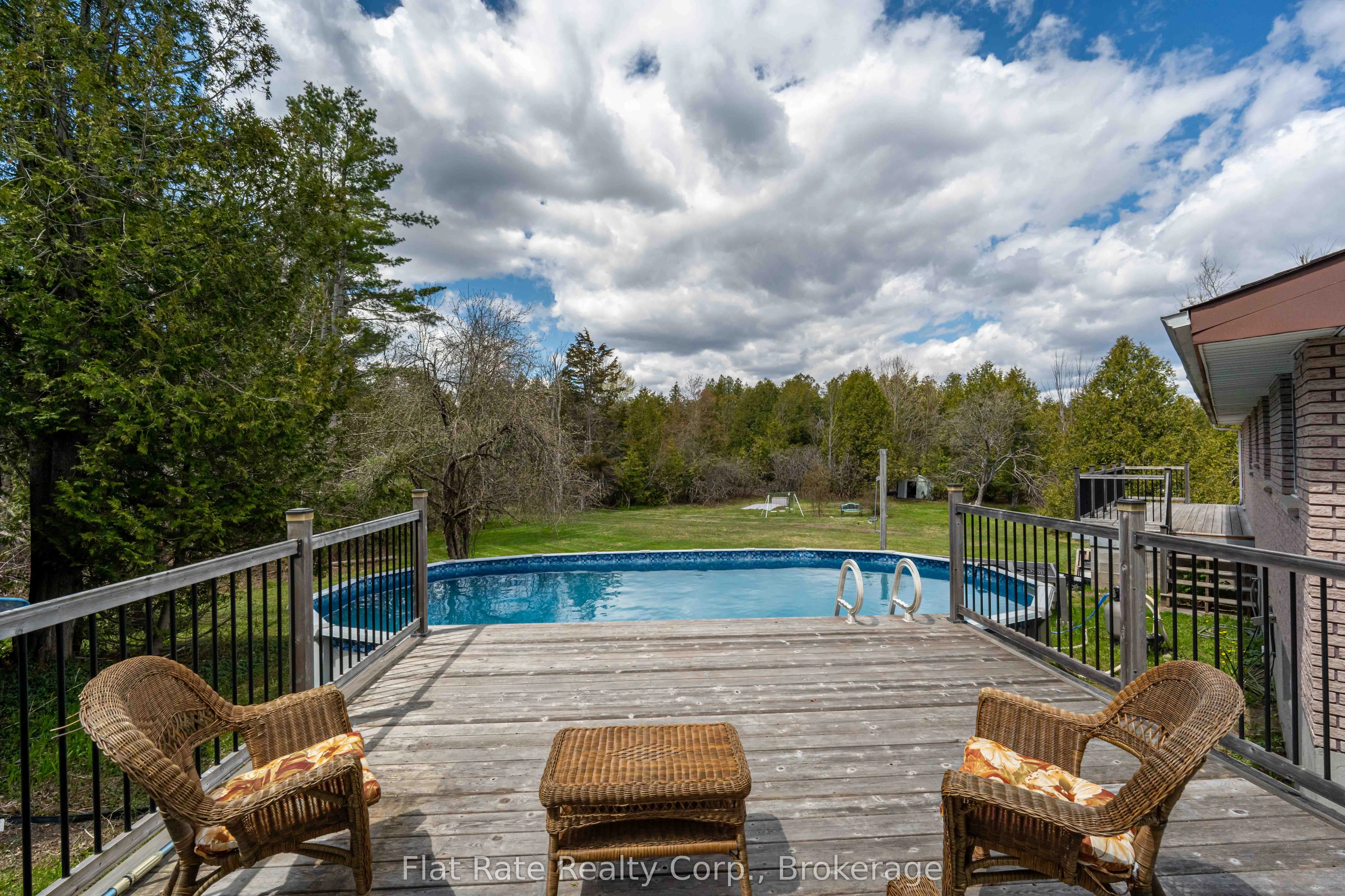 2086 McCrackens Landing Road