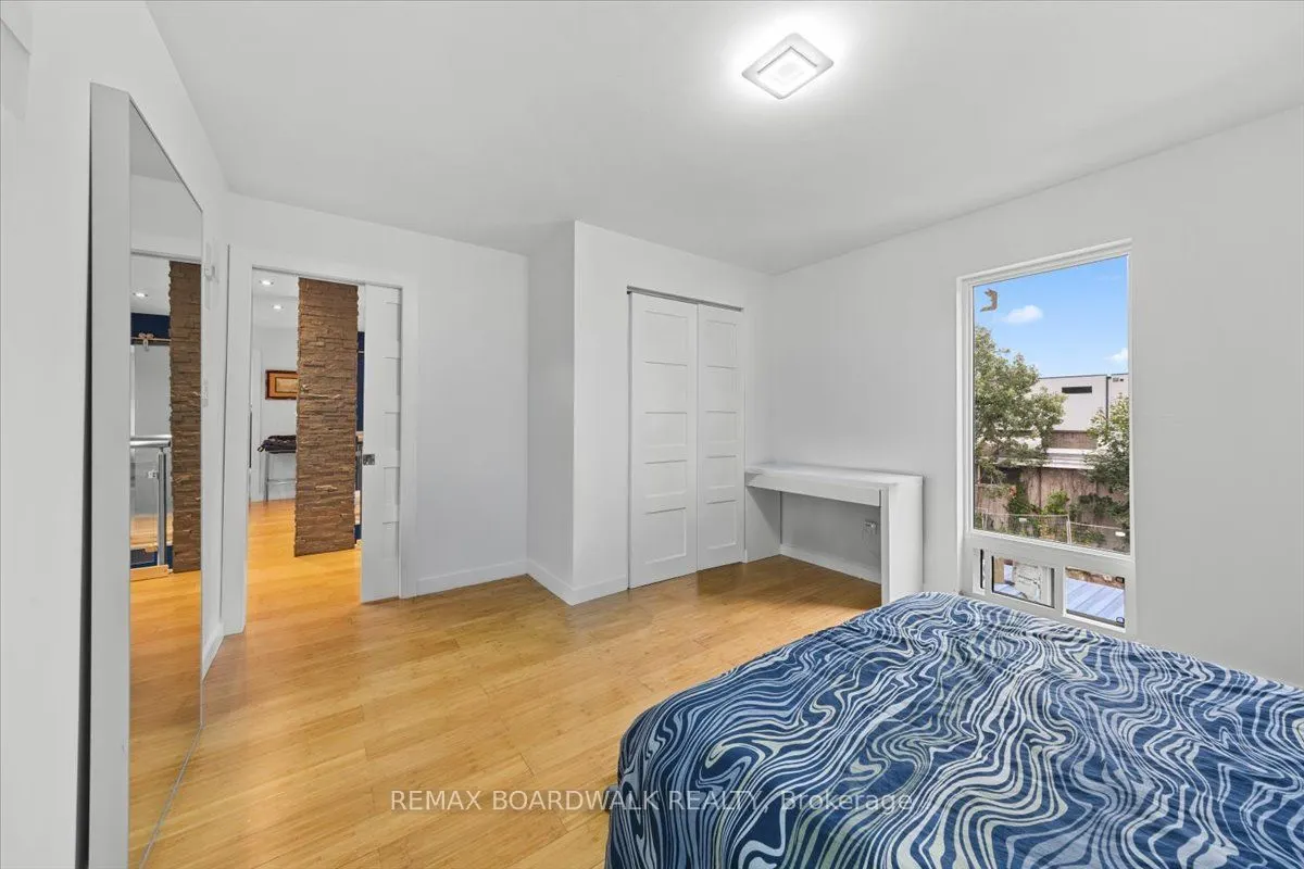 152 Duford Street