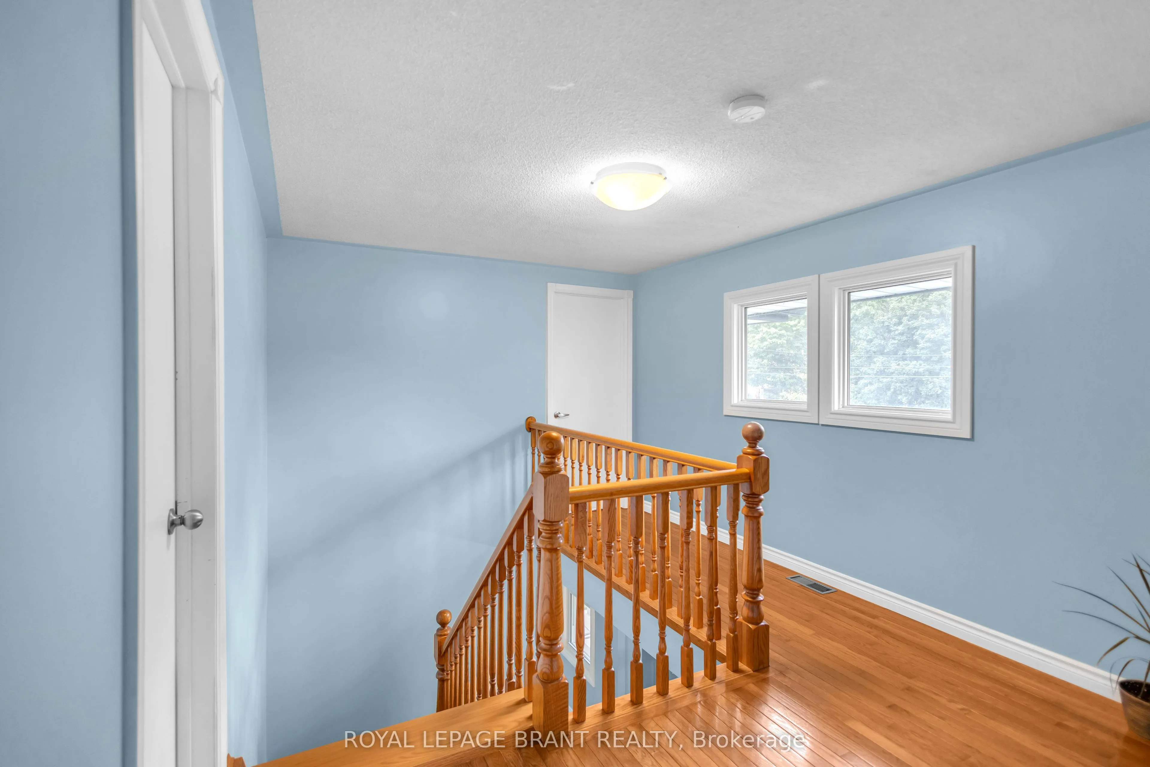490 Devonshire Avenue