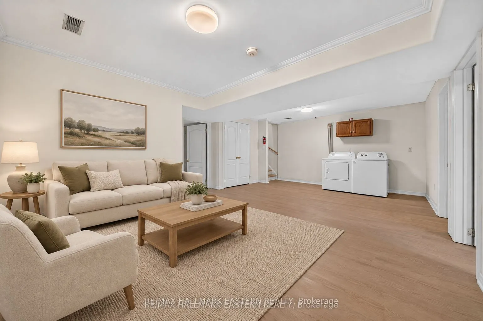 656 CLANCY Crescent