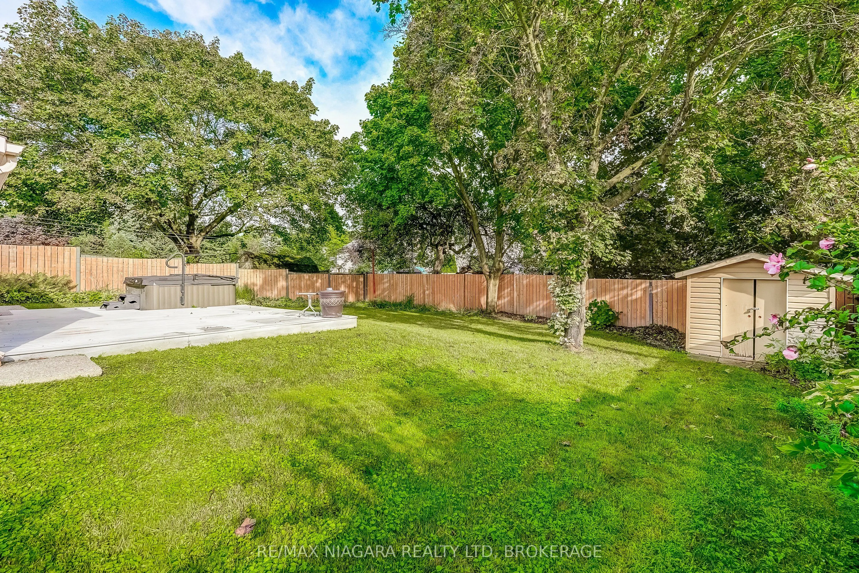33 Hurricane Road