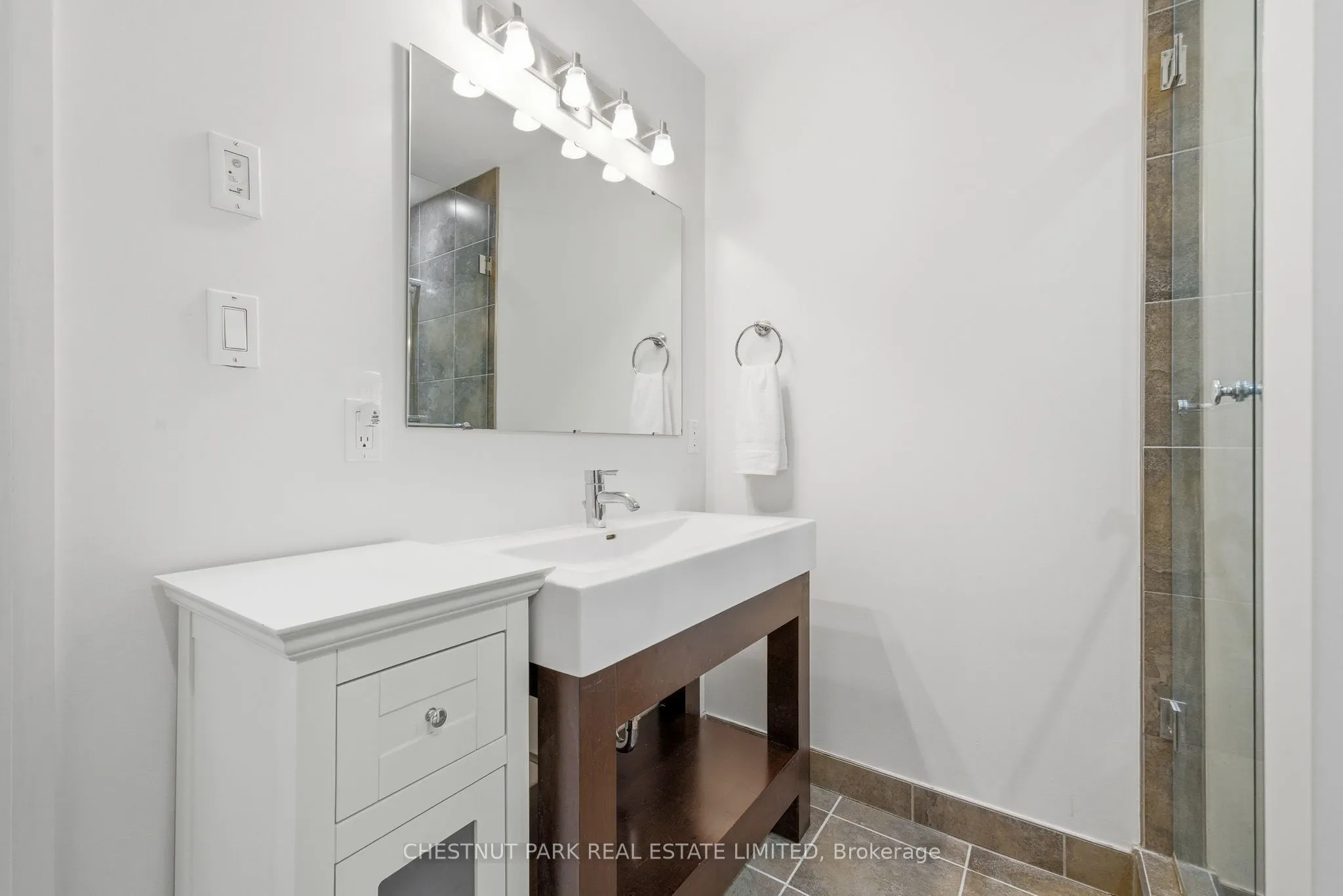 4 Bridge Street #2