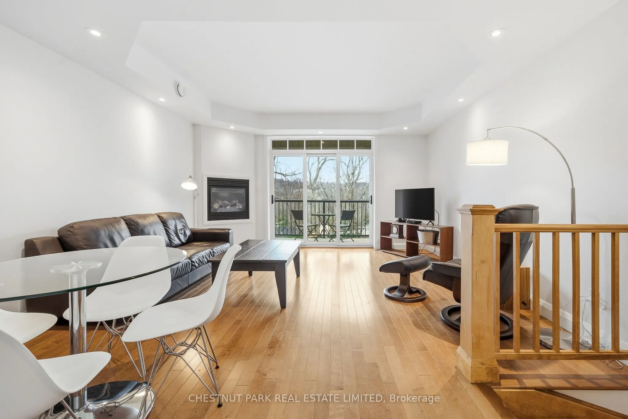 4 Bridge Street #2