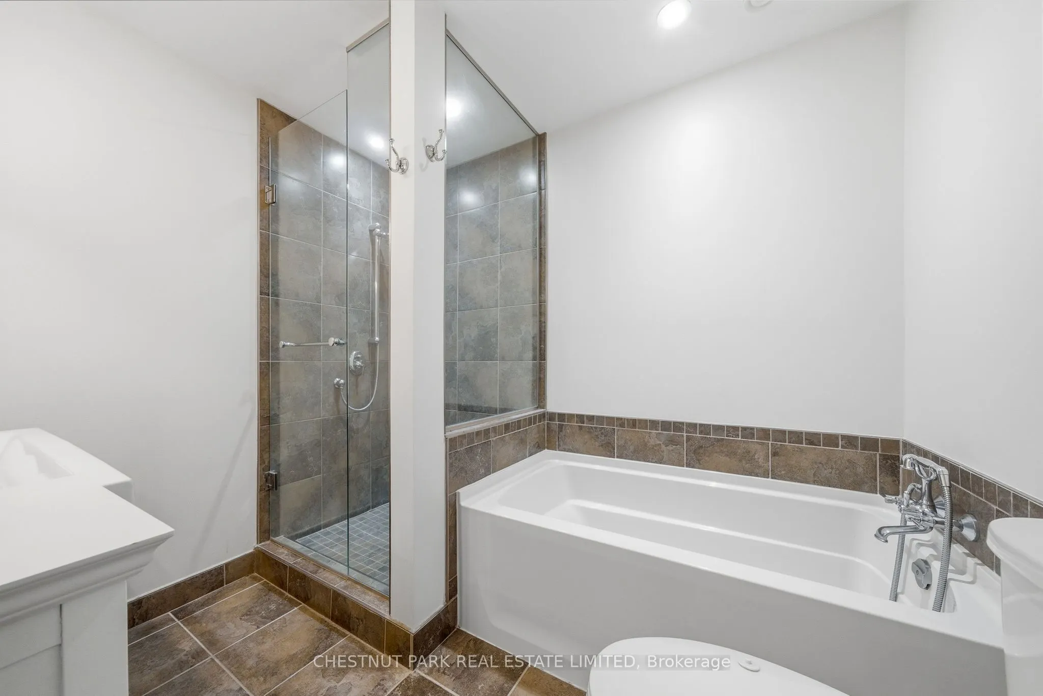 4 Bridge Street #2
