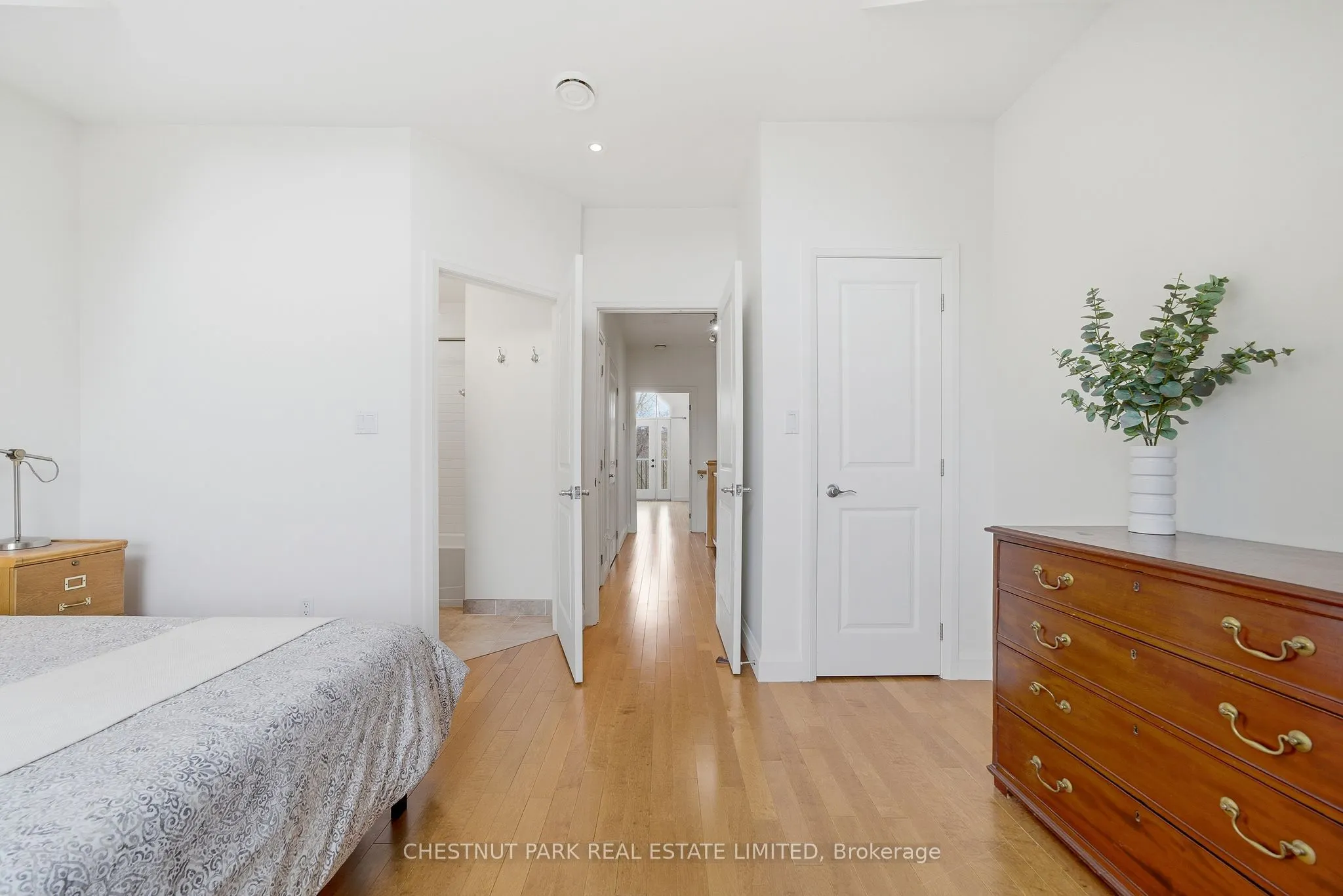 4 Bridge Street #2