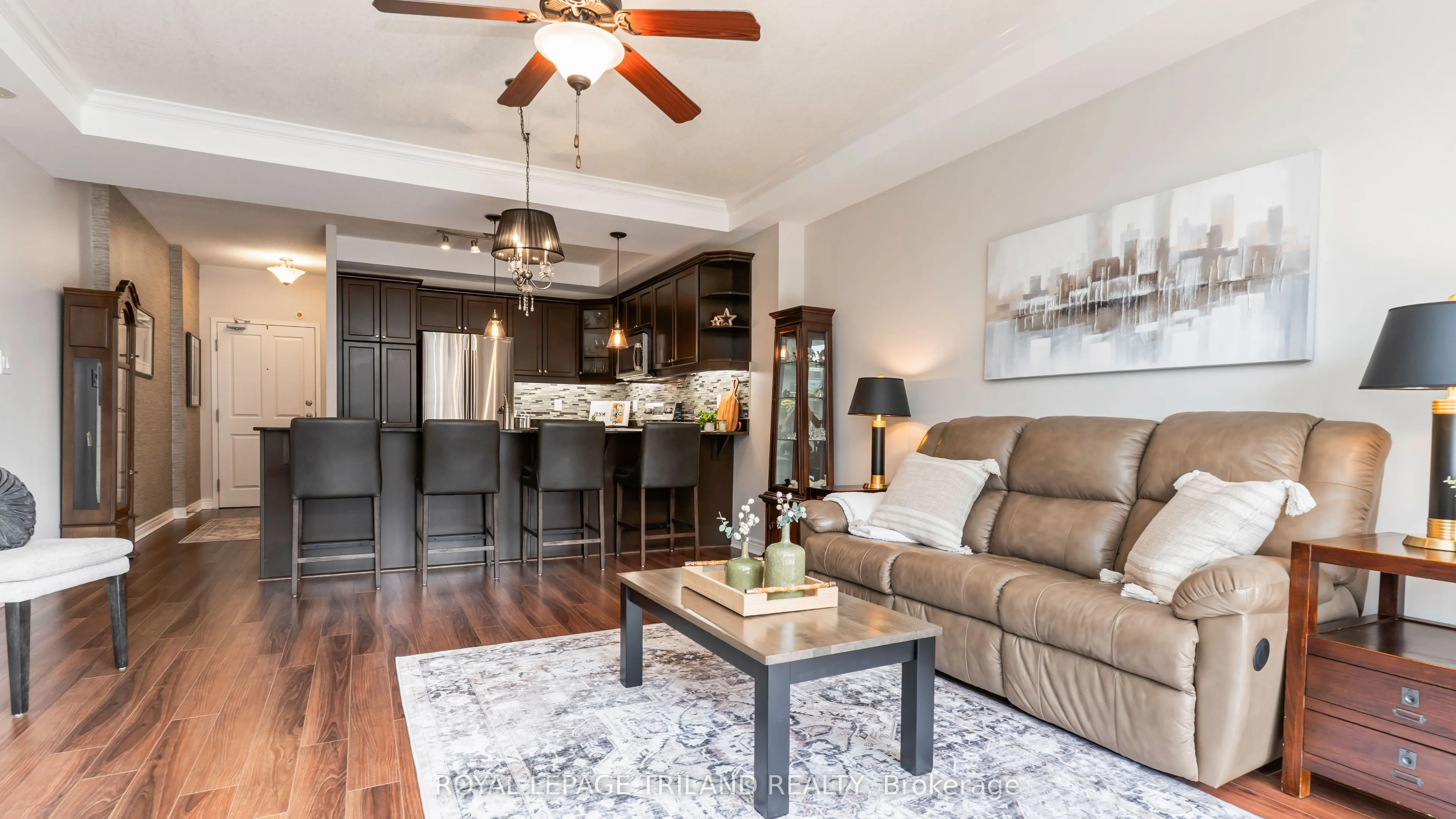 1030 Coronation Drive #812