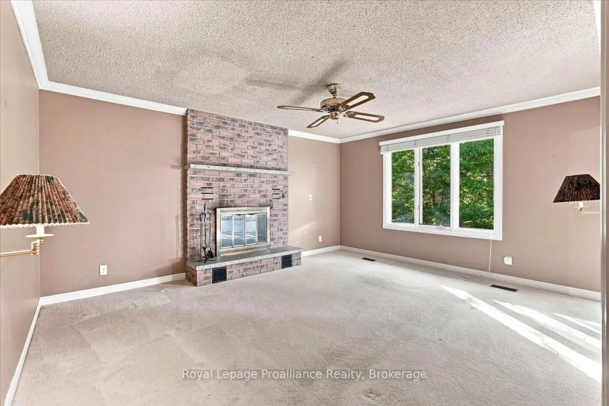 125 Tracey Park Drive