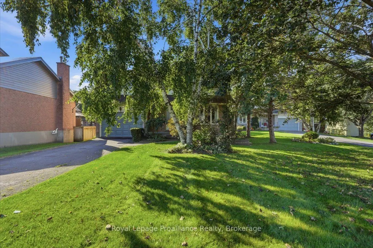 125 Tracey Park Drive