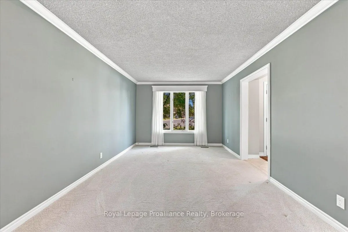 125 Tracey Park Drive