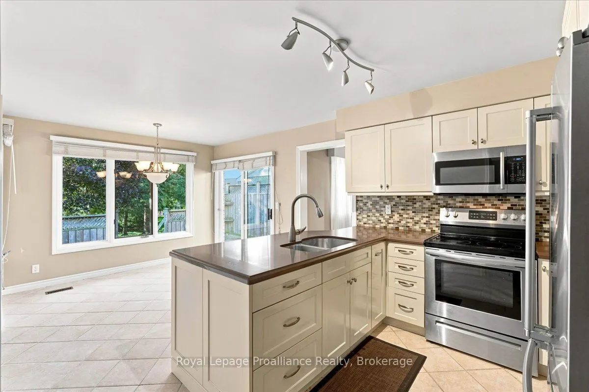 125 Tracey Park Drive