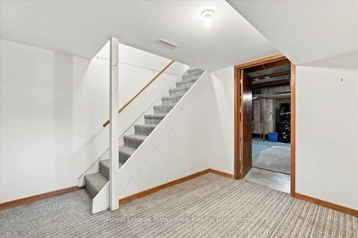 125 Tracey Park Drive